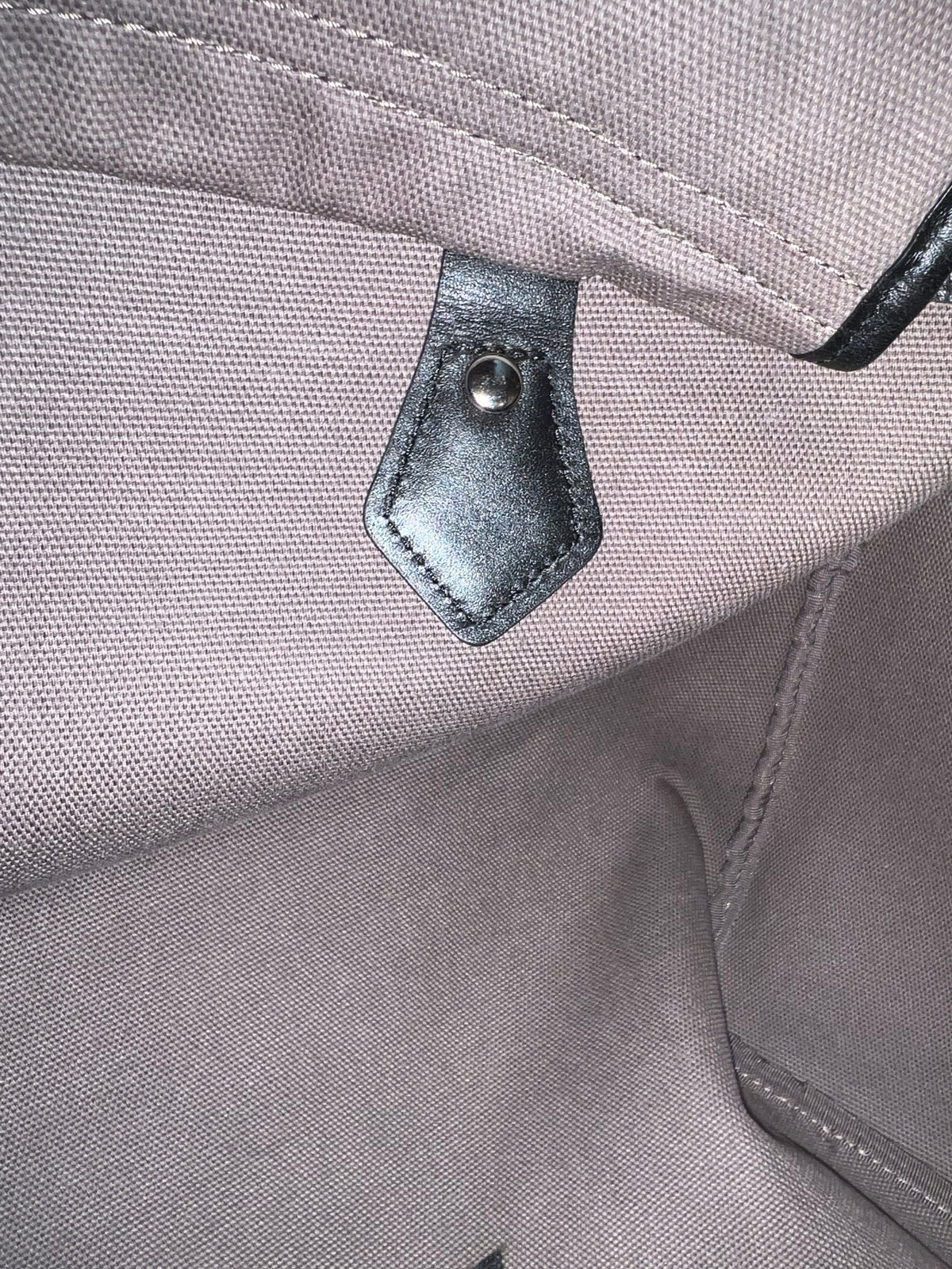 MCM DUFFLE 40 BLACK