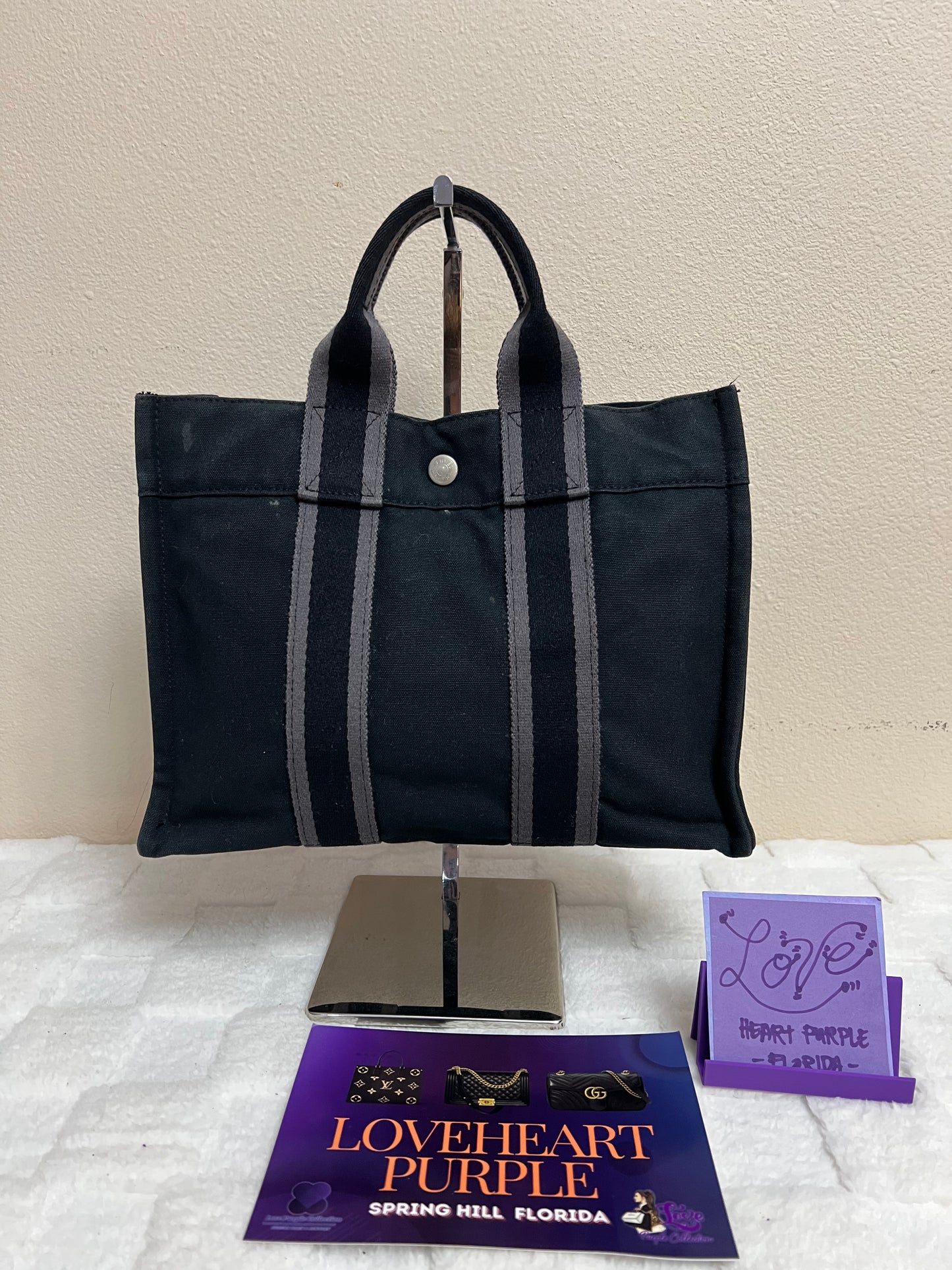 H TOTE SMALL BLACK