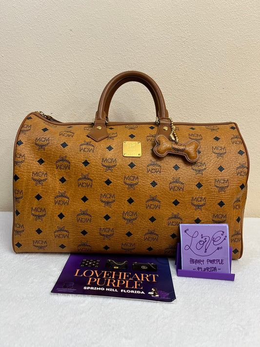 MCM DUFFLE 40 COGNAC