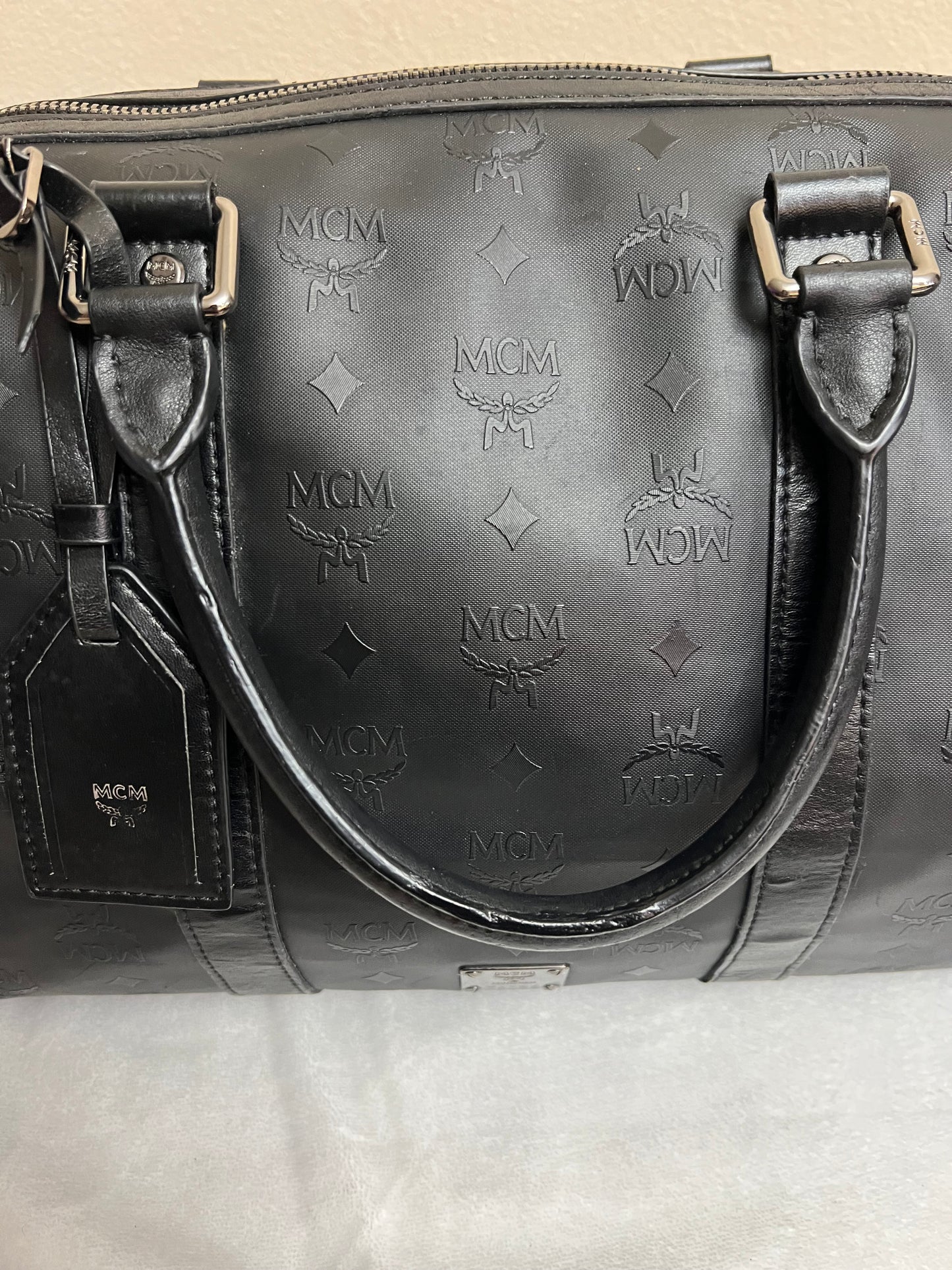 DUFFLE 45 BLACK ON BLACK