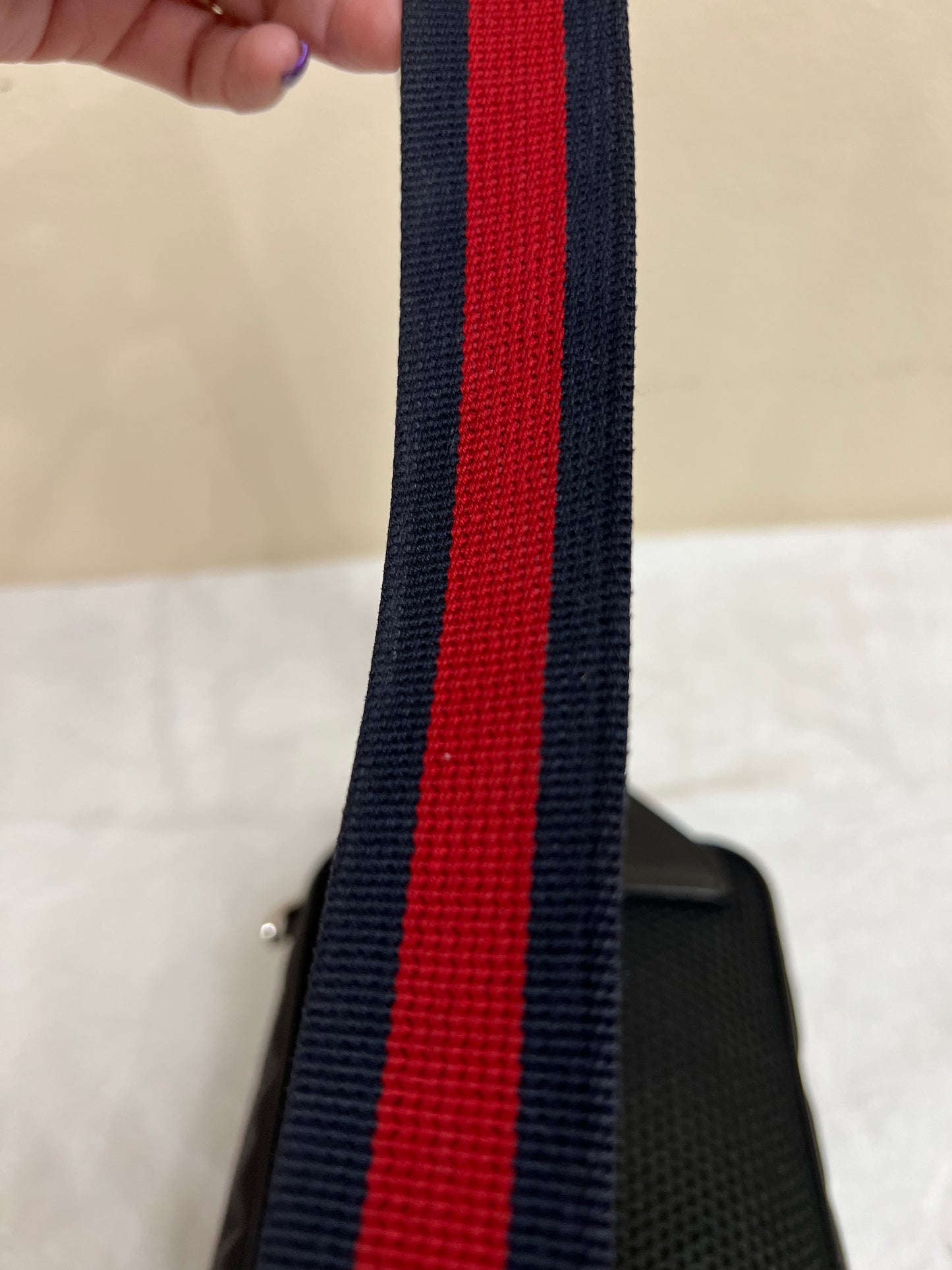 SUPREME BELTBAG