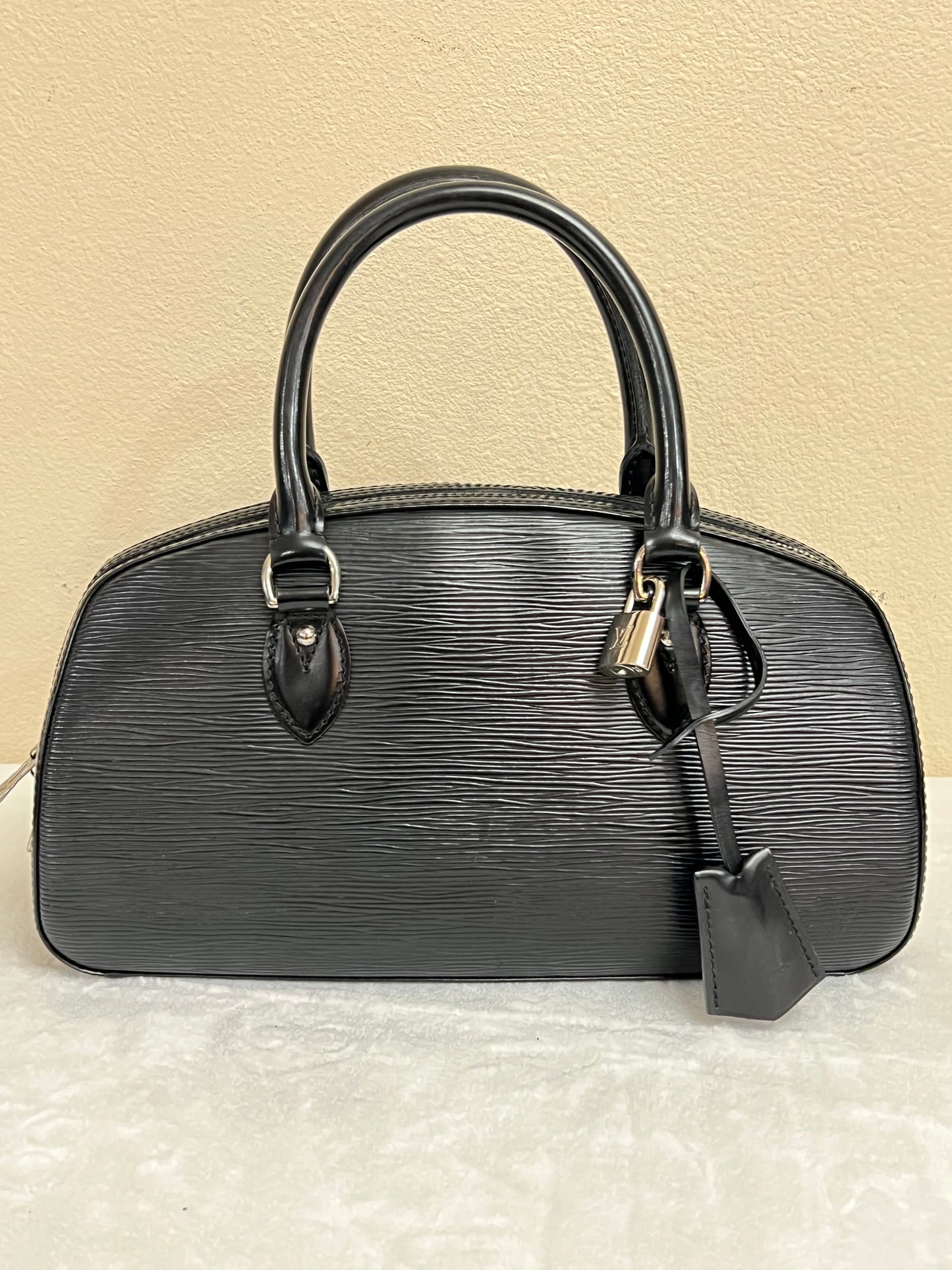 JASMINE EPI BLACK
