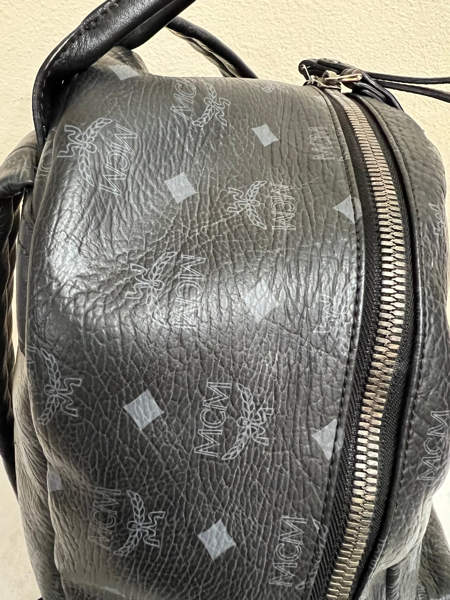 MCM BAGPACK BLACK LTD