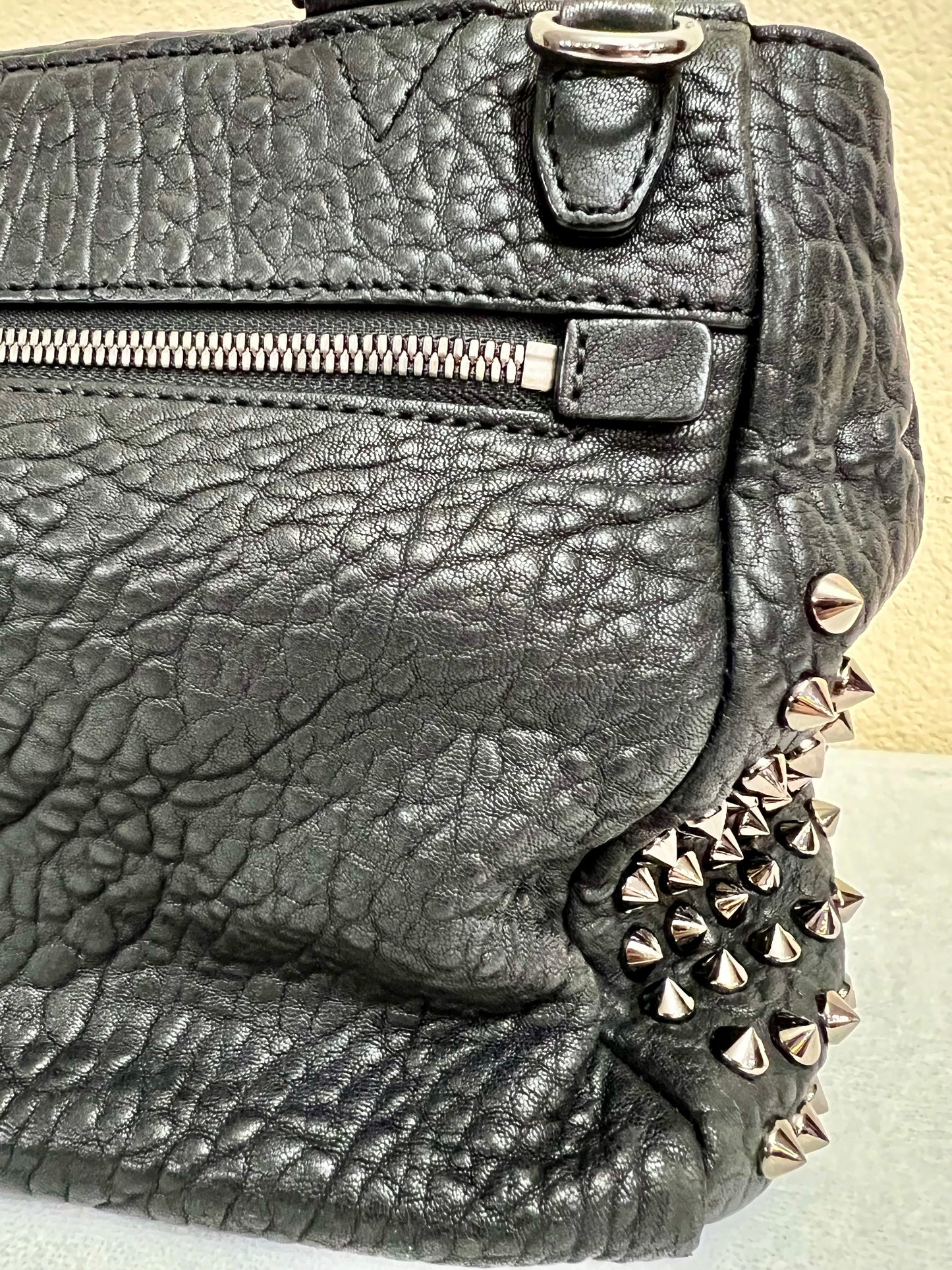 MCM 2WAY STUDS LTD BLACK