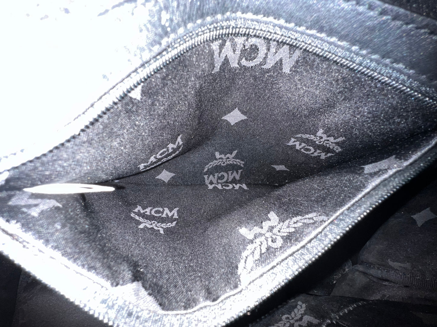 MCM BAGPACK BLACK LTD