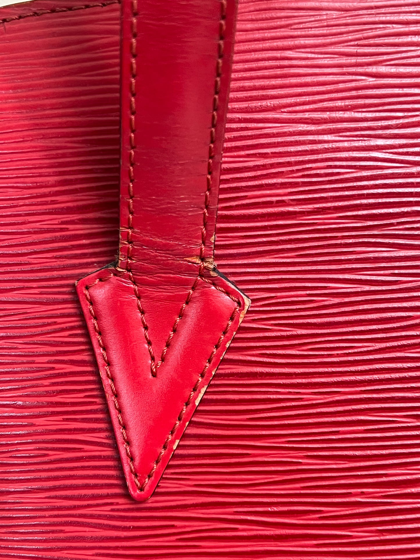 LUSSAC EPI RED