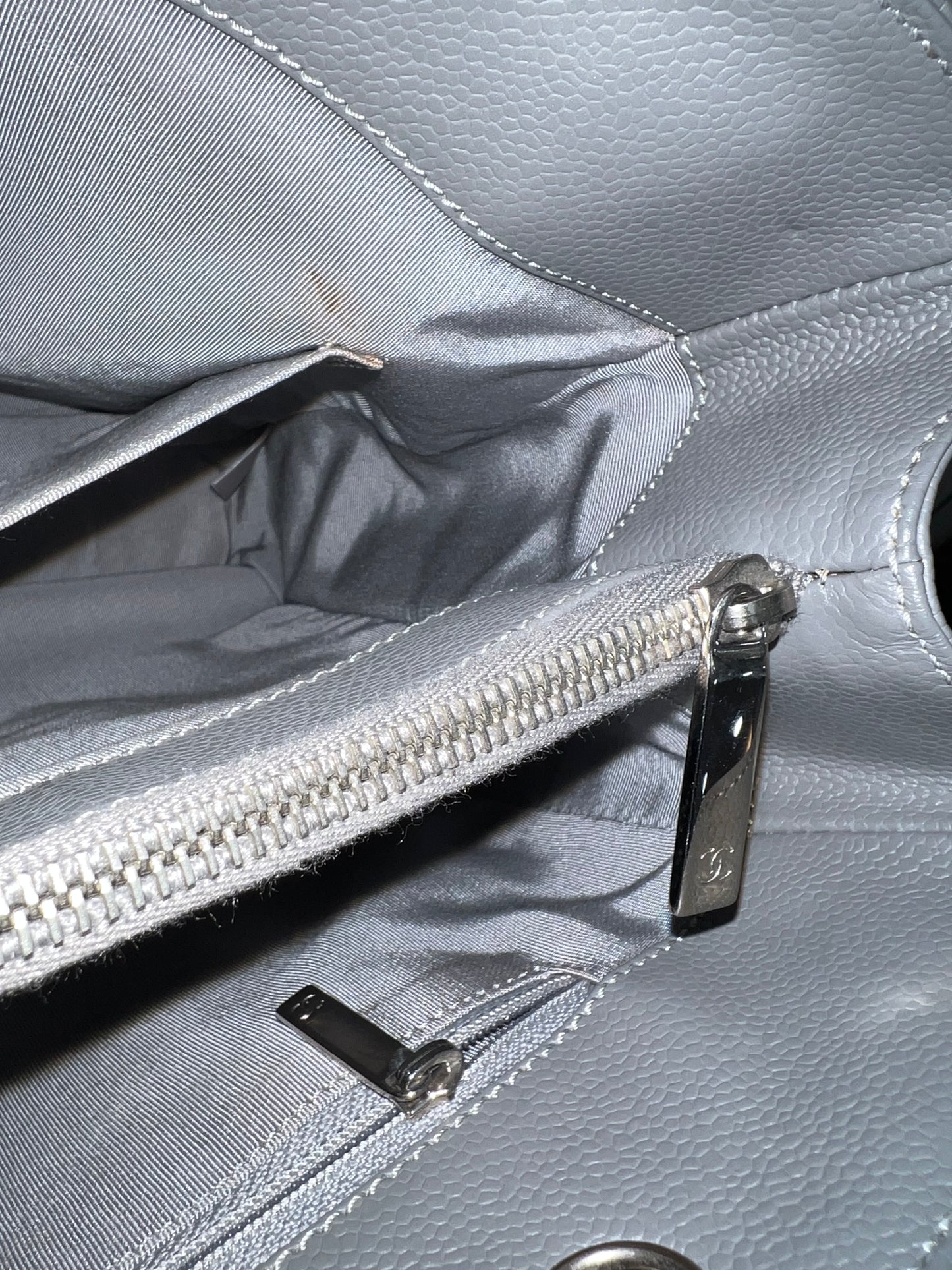 GST GRAY CAVIAR SHW