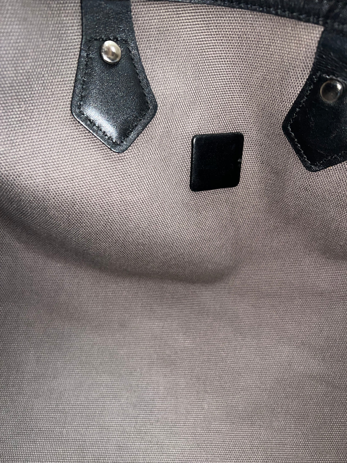 MCM DUFFLE 40 BLACK