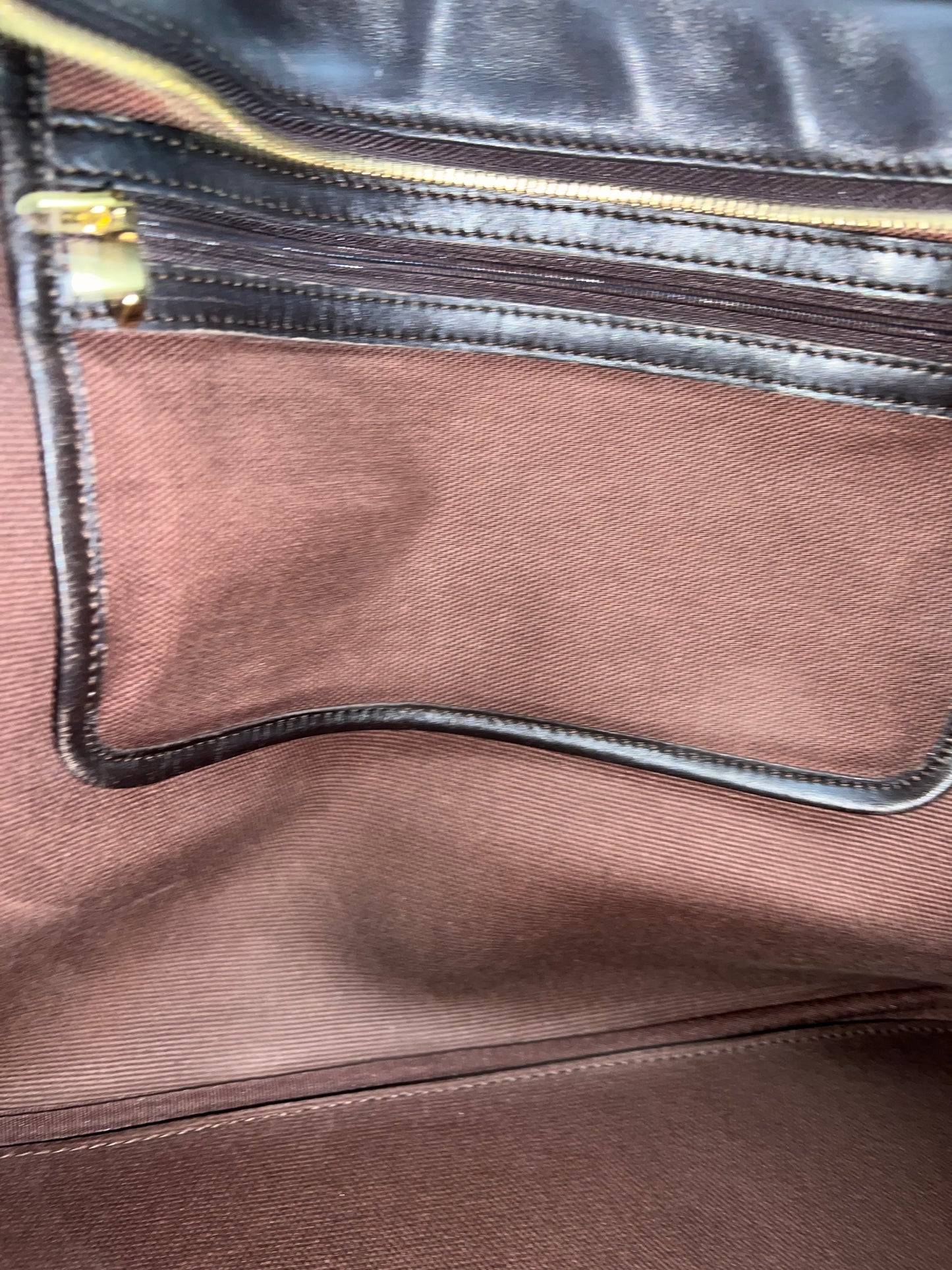 MCM CHOCO W/ BONE BLUE STRPES MM