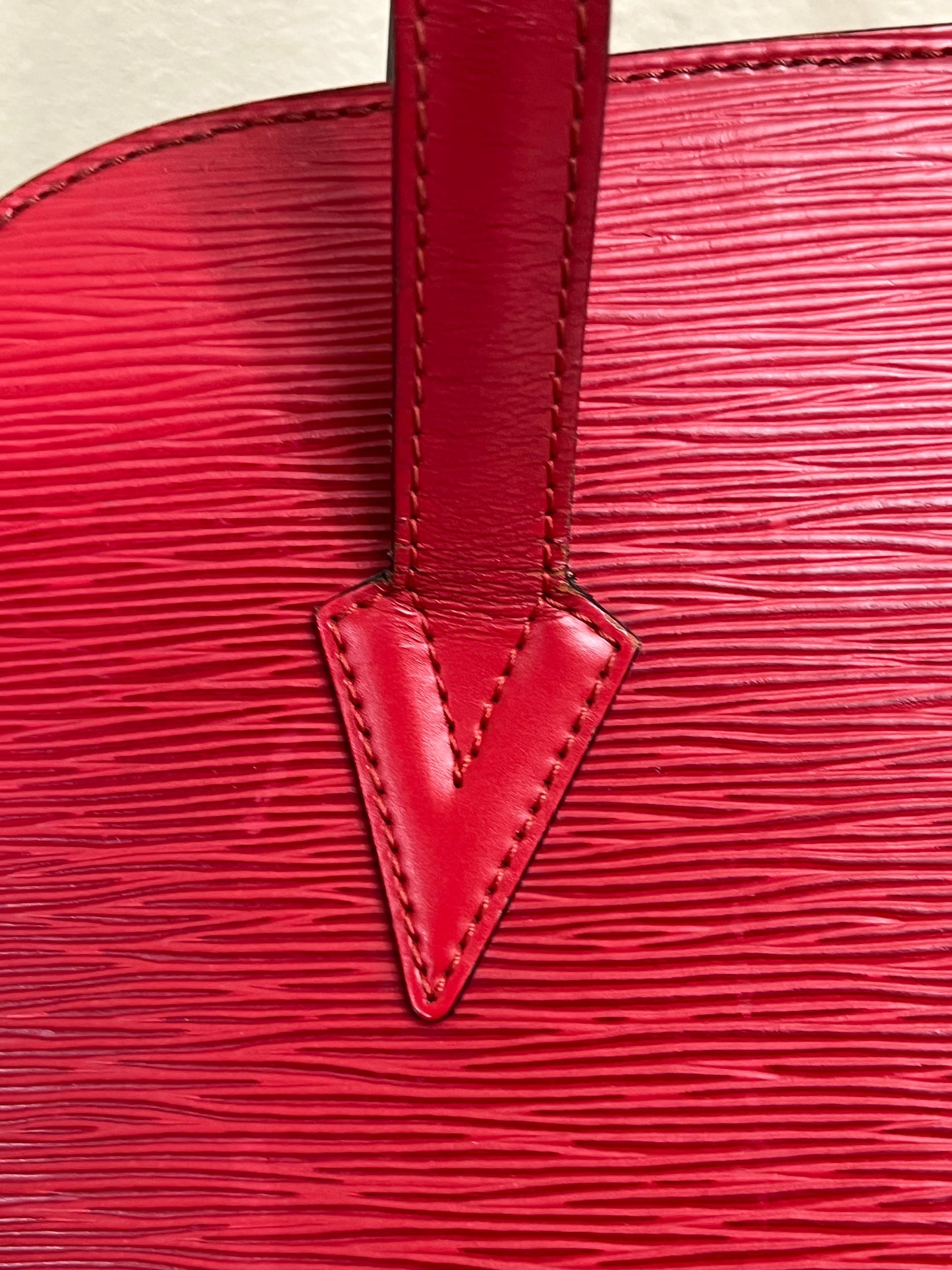 LUSSAC EPI RED