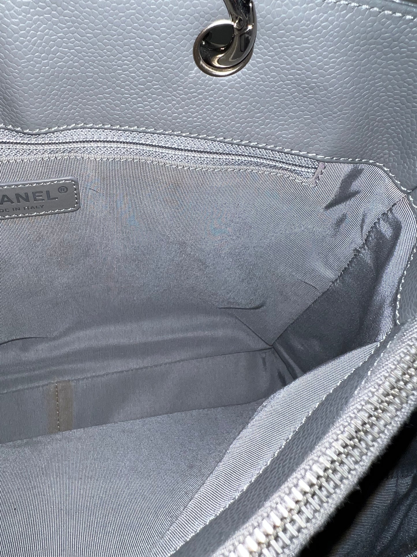GST GRAY CAVIAR SHW