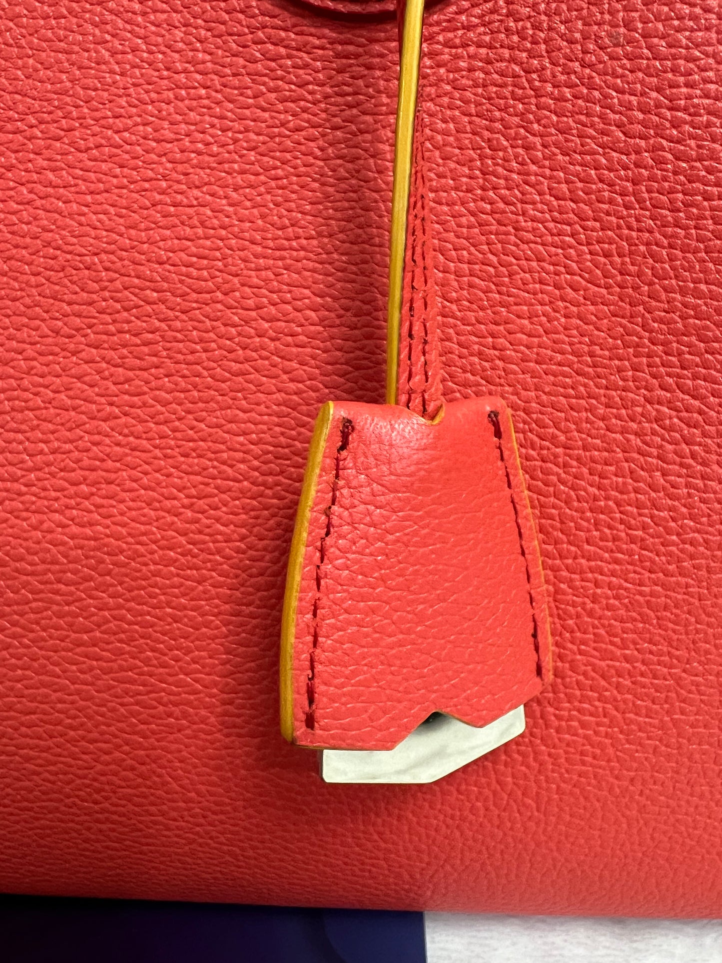 MCM 2WAY ORANGE