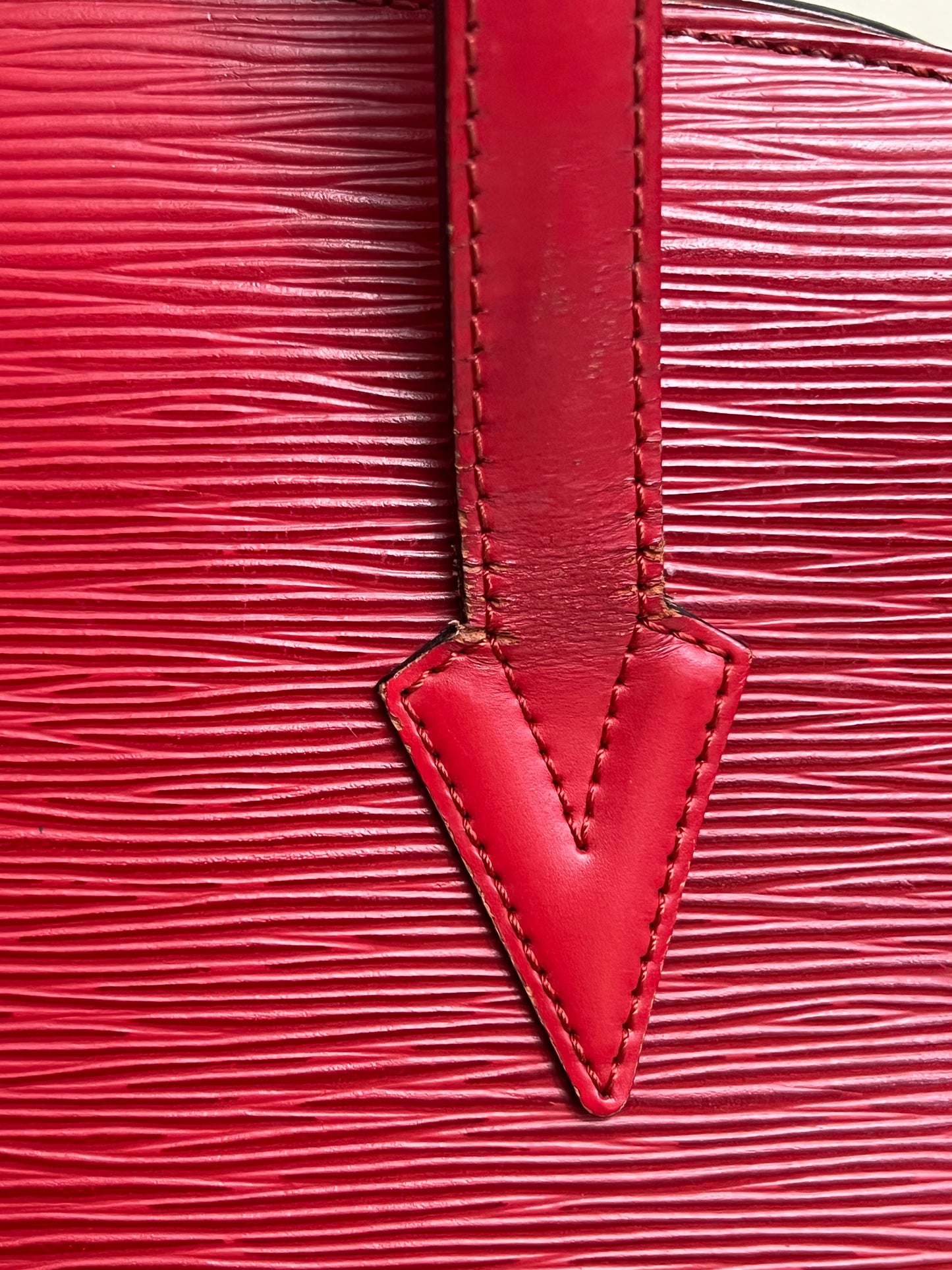 LUSSAC EPI RED
