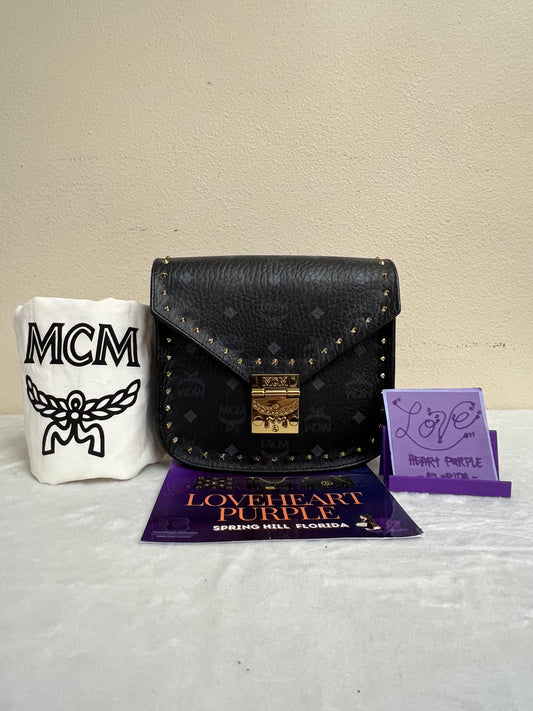 MCM PATRICIA STUDDED BLACK