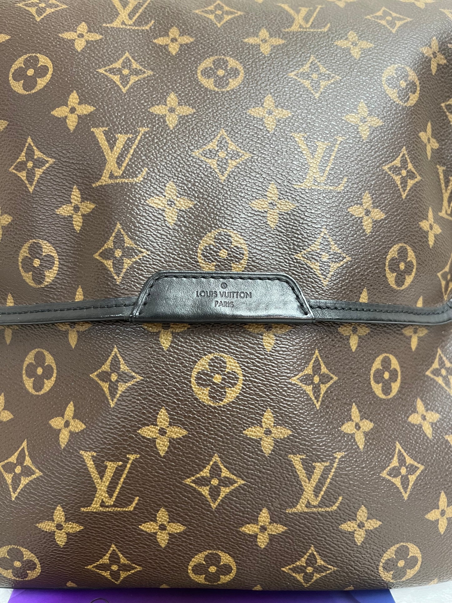 MACASAR CROSSBODY