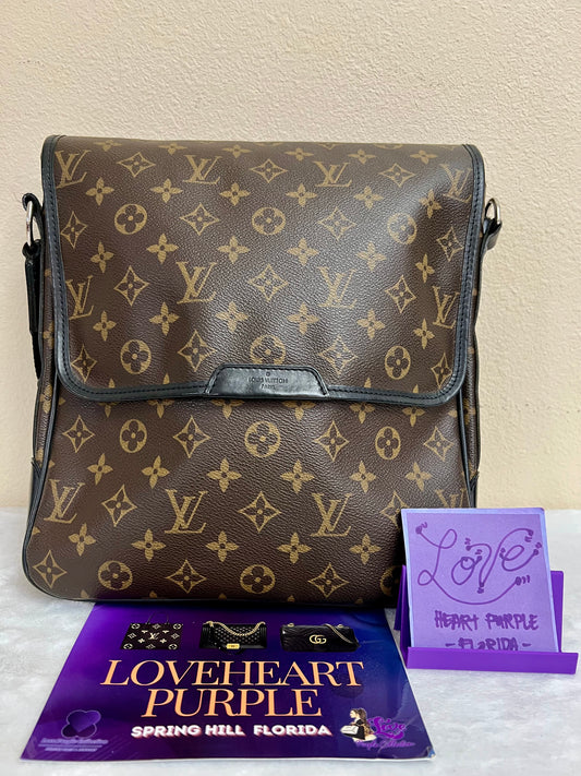 MACASAR CROSSBODY