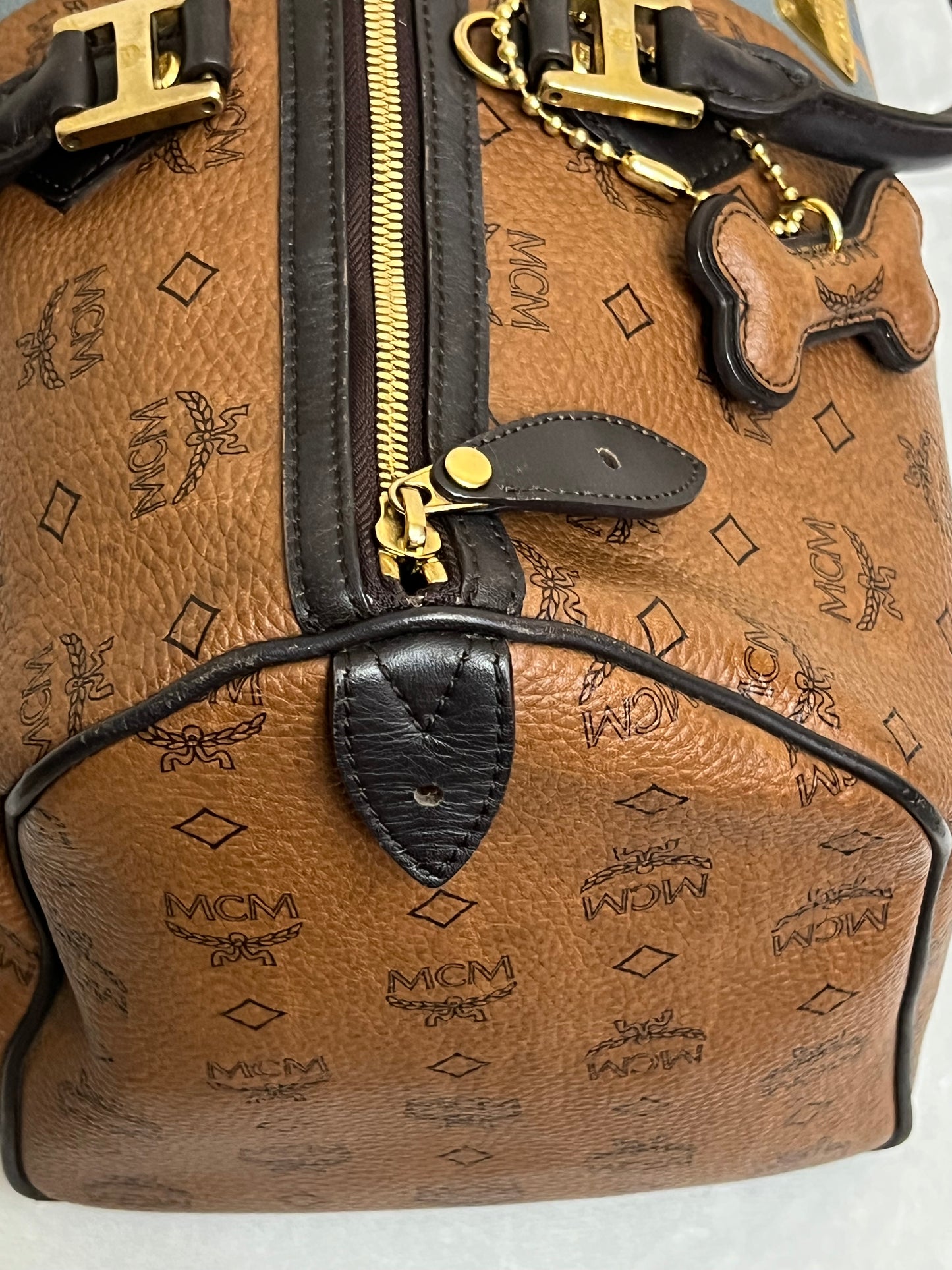 CHOCO DUFFLE 40 w/ BONE