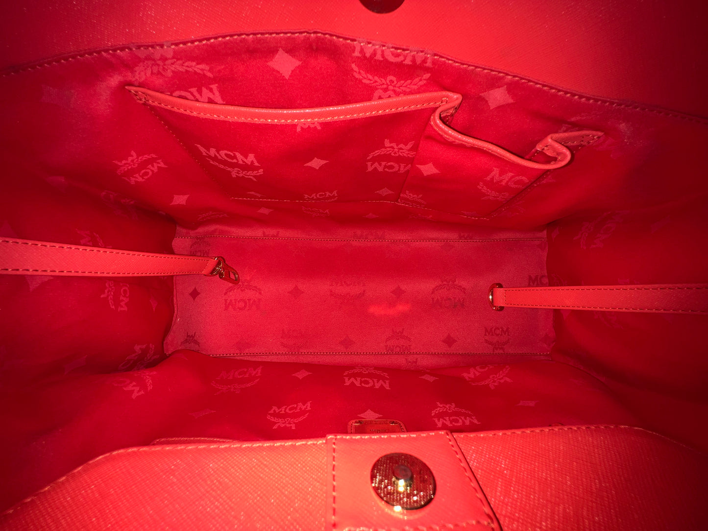 MCM TOTE SAFFIANO L