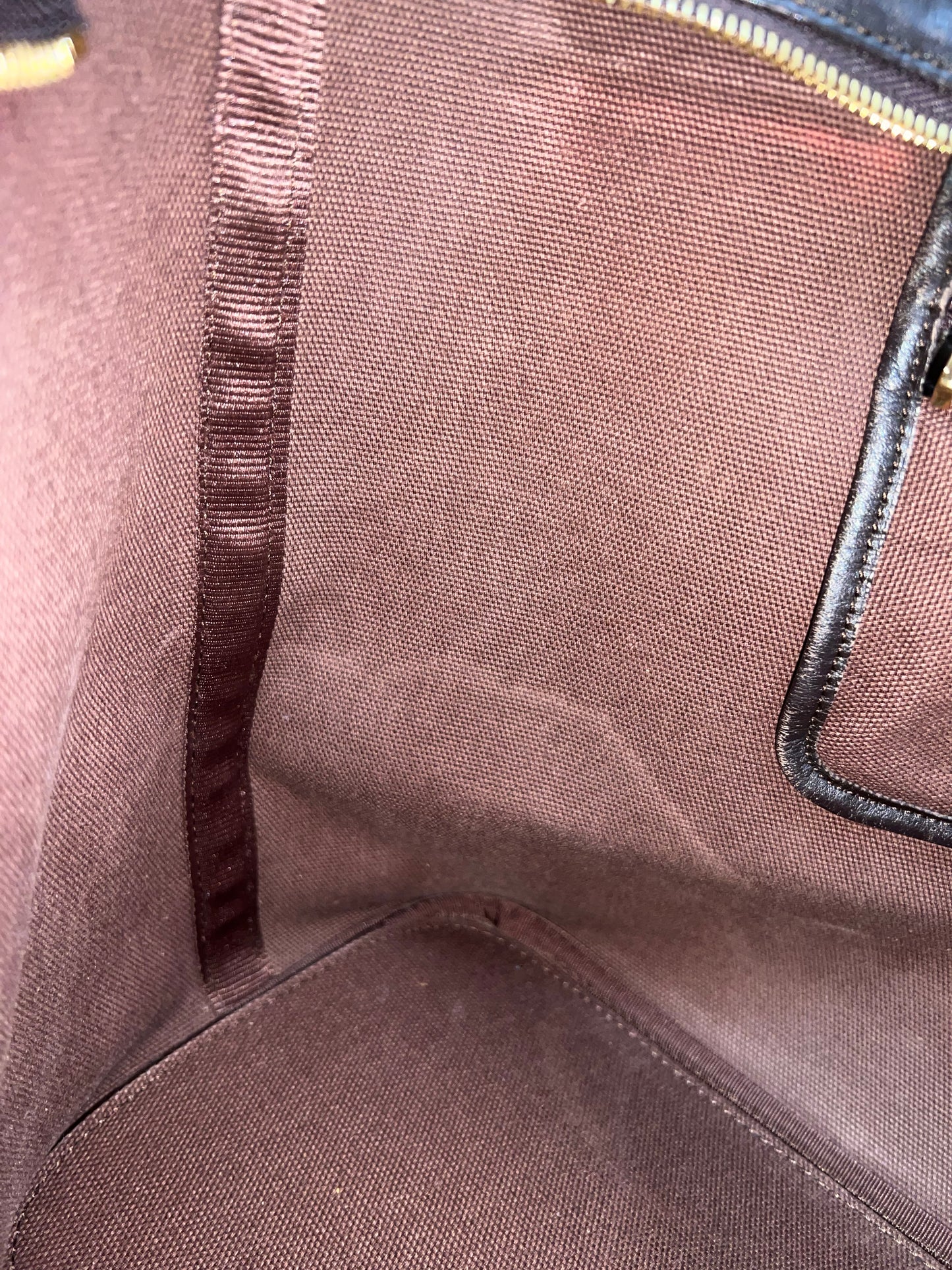 MCM CHOCO W/ BONE BLUE STRPES MM
