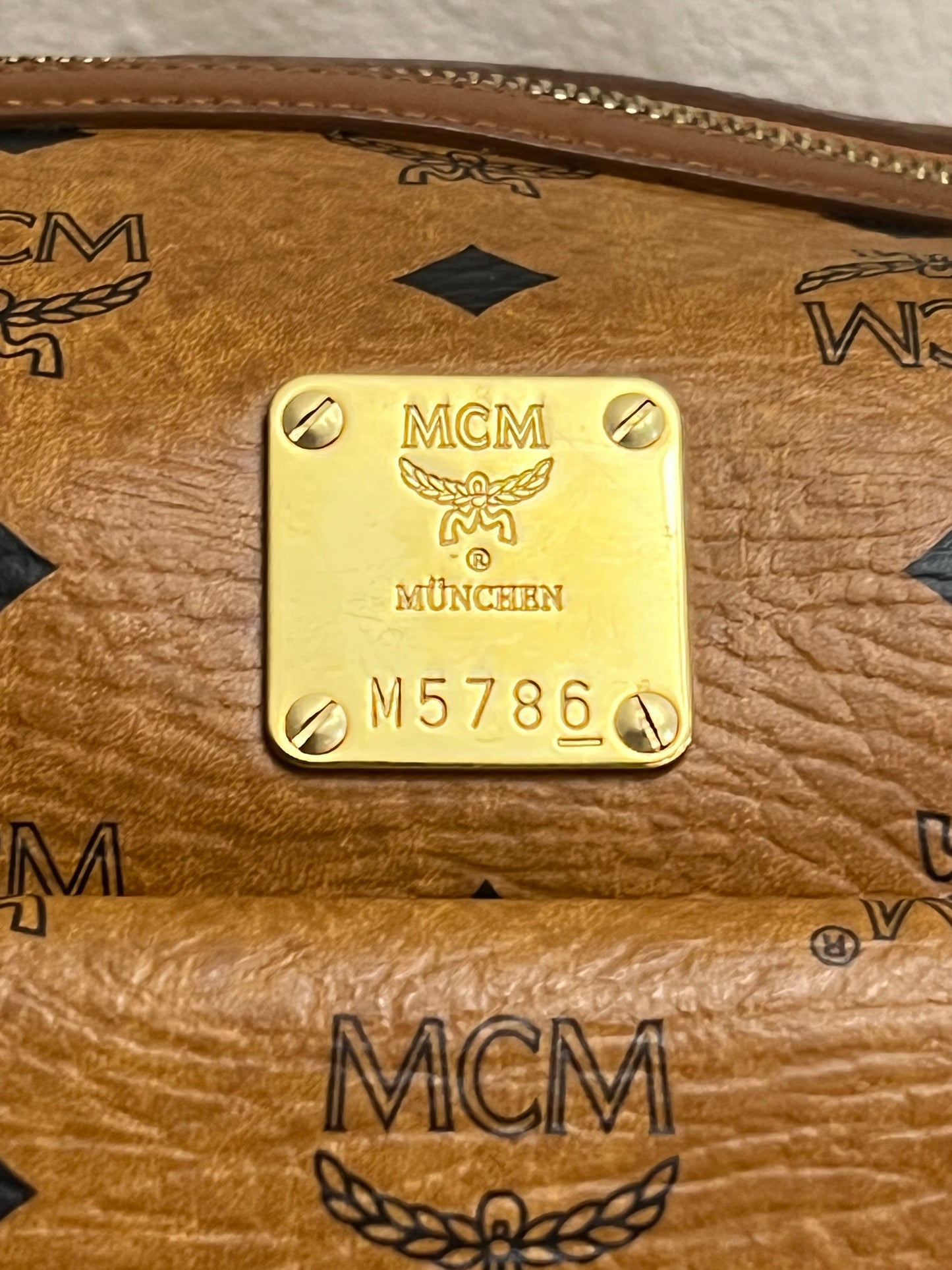 MCM BOSTON COGNAC