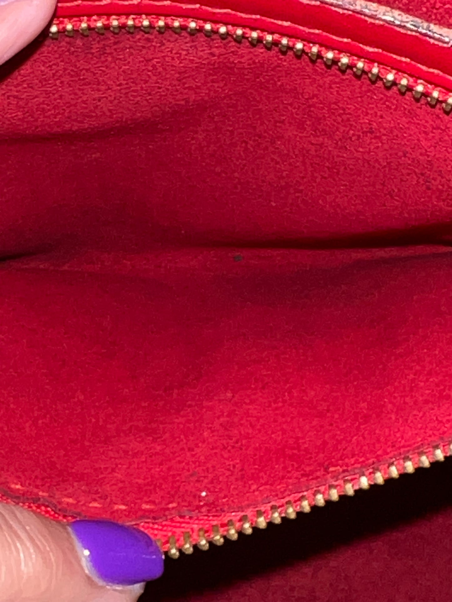 LUSSAC EPI RED
