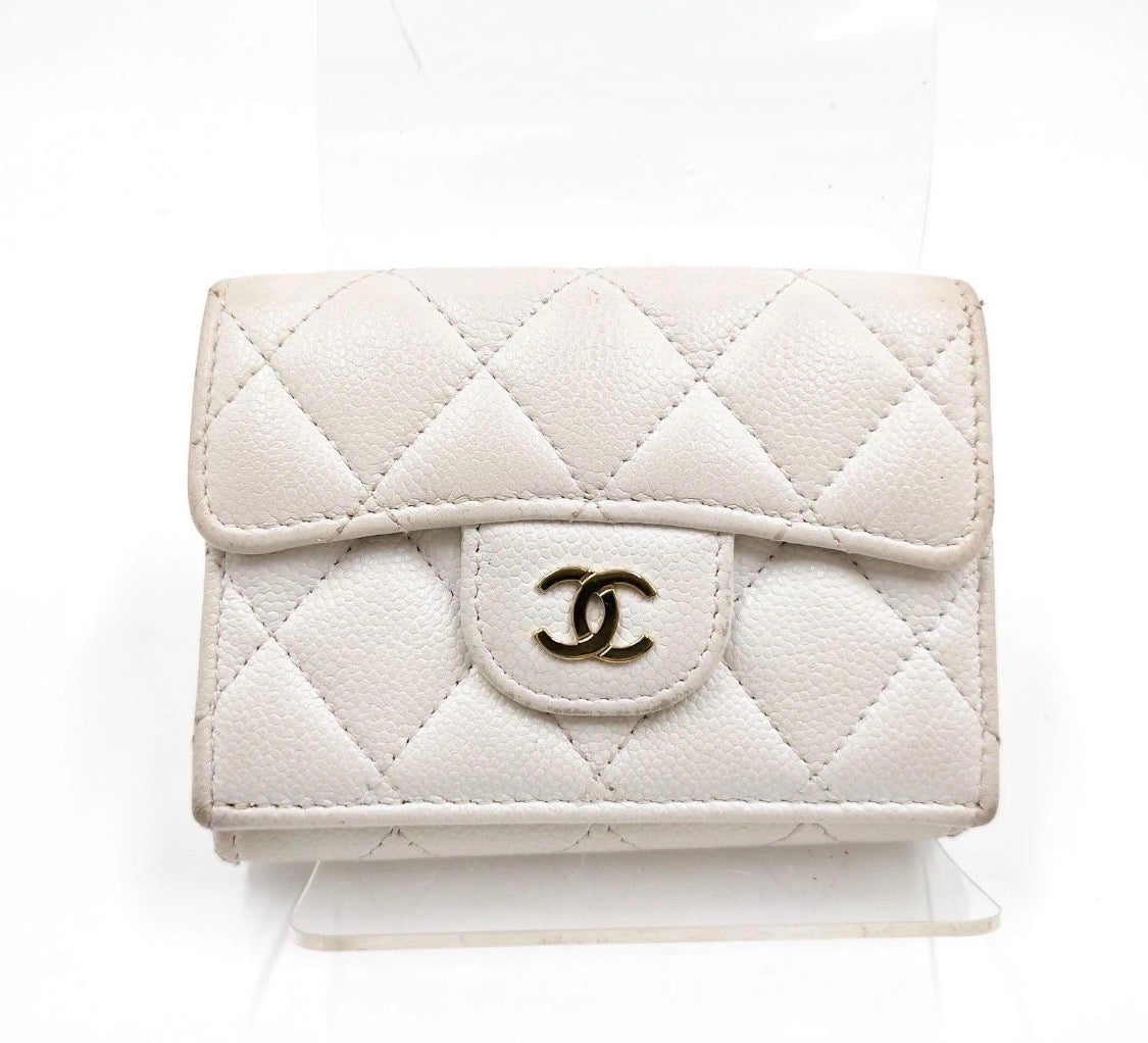 CAVIAR COMPACT WALLET WHITE
