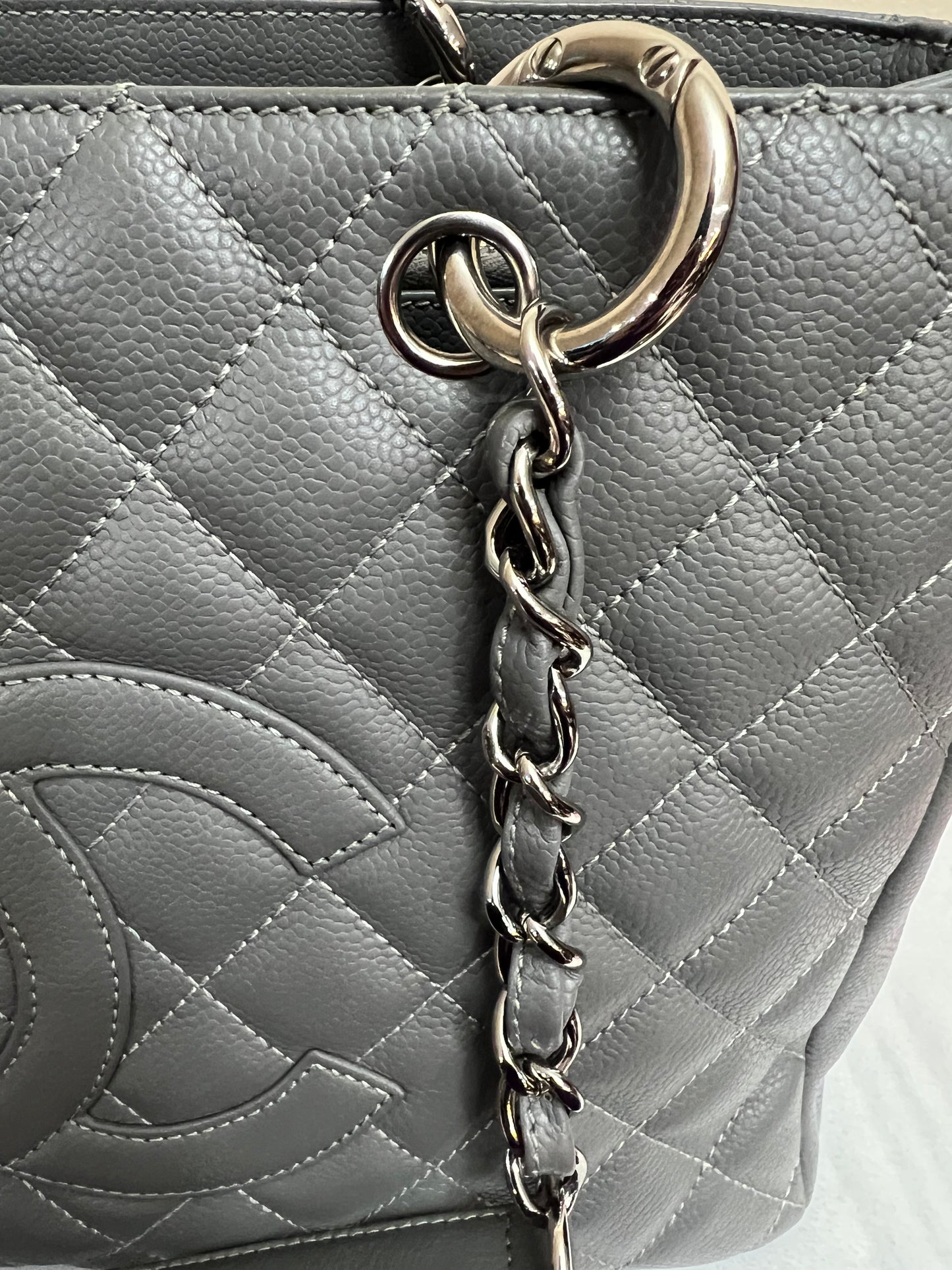 GST GRAY CAVIAR SHW