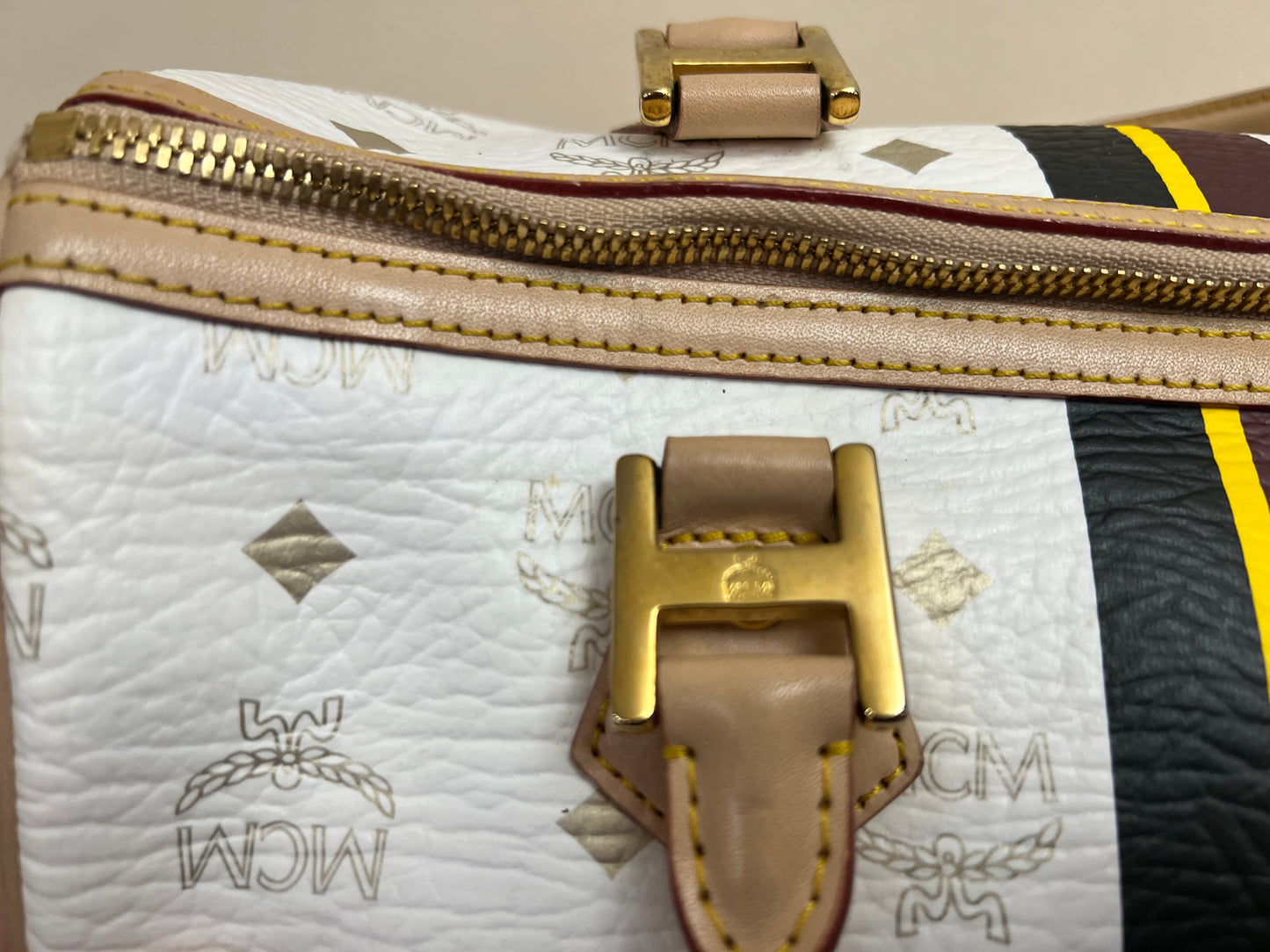 MCM BOSTON WHITE 30
