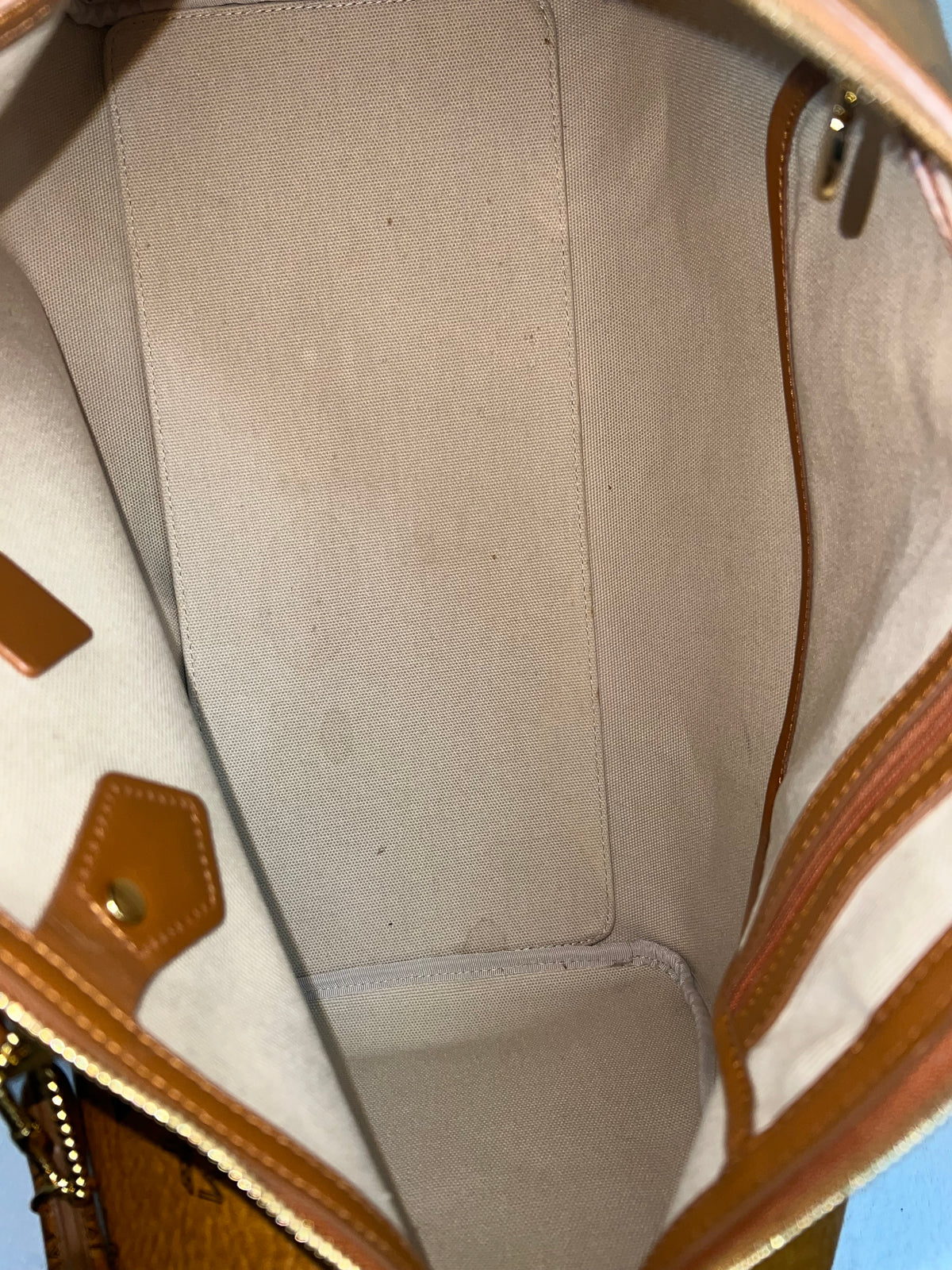 MCM DUFFLE 40 COGNAC