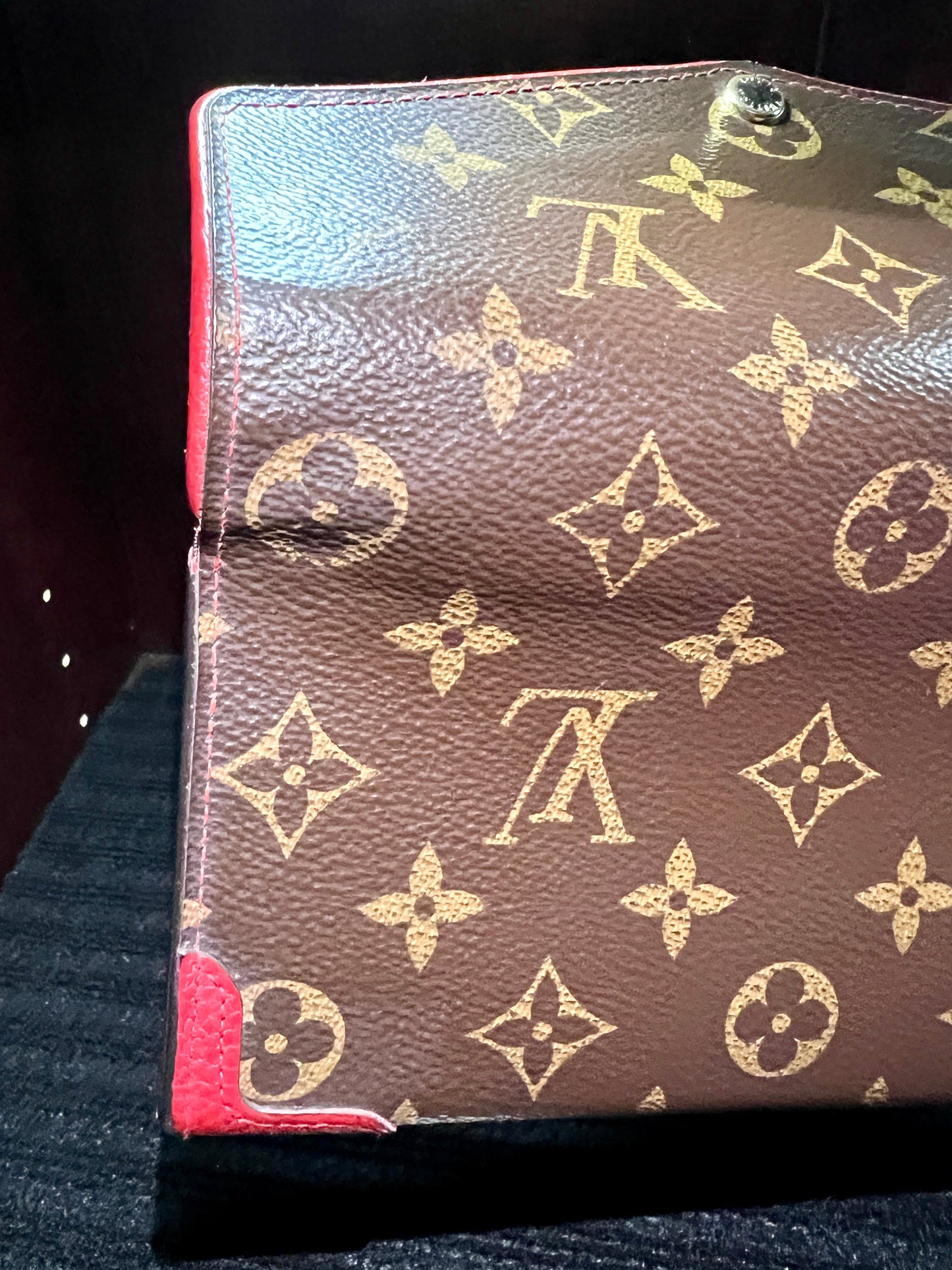 SARA WALLET MONO
