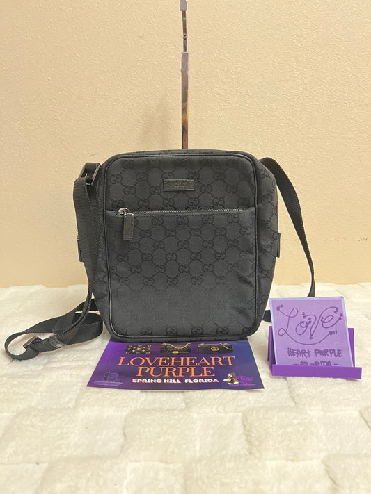 G _ G CROSSBODY BLACK