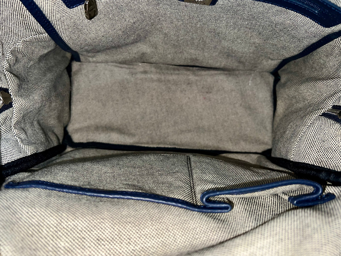 MCM BAGPACK SNAKESKIN LIMITED EDITION BLUE