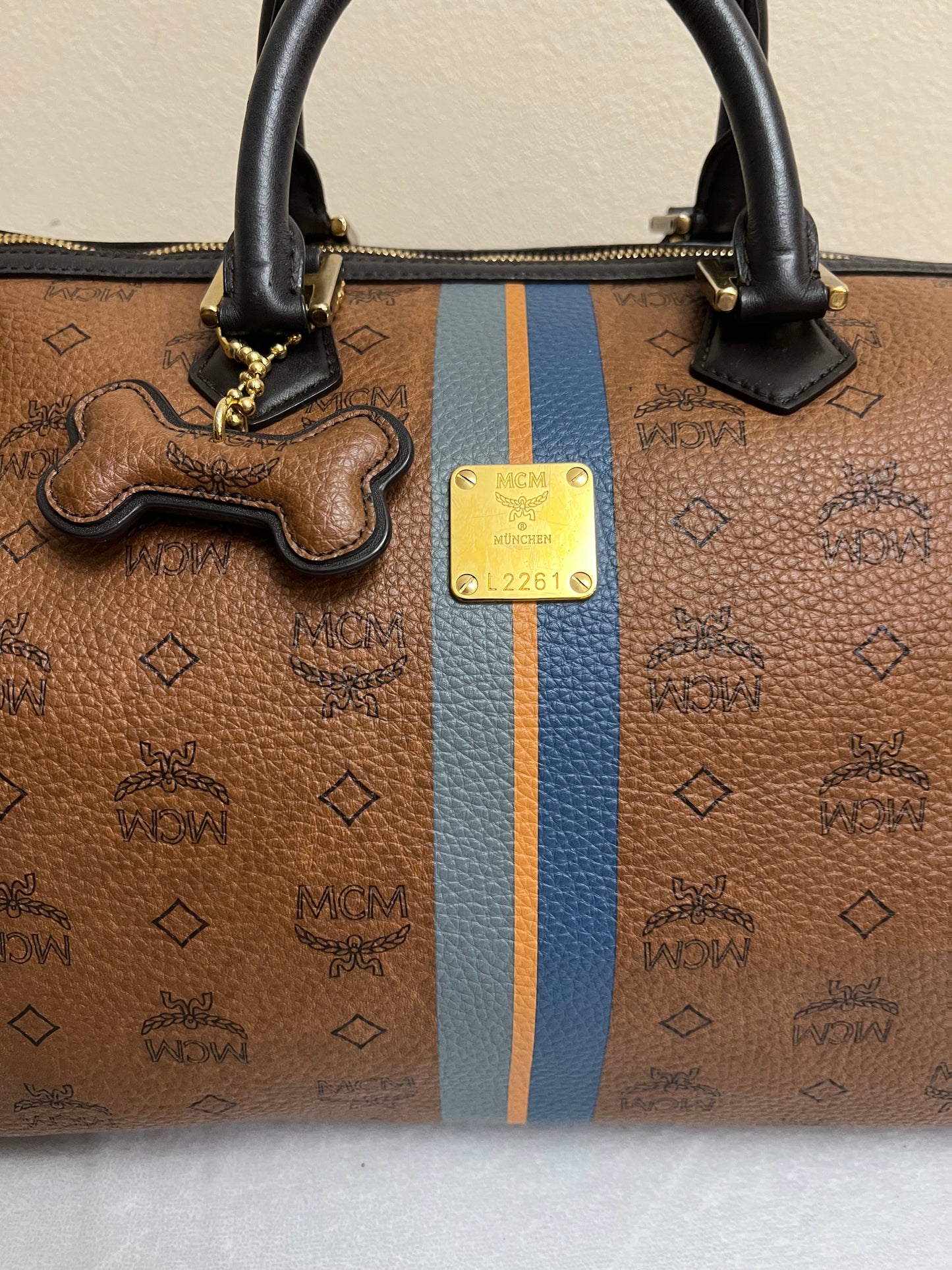 CHOCO DUFFLE 40 w/ BONE