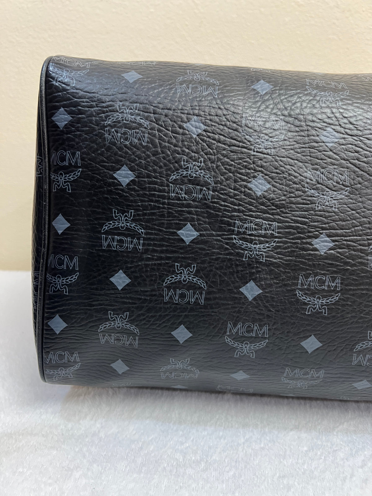 MCM DUFFLE 40 BLACK