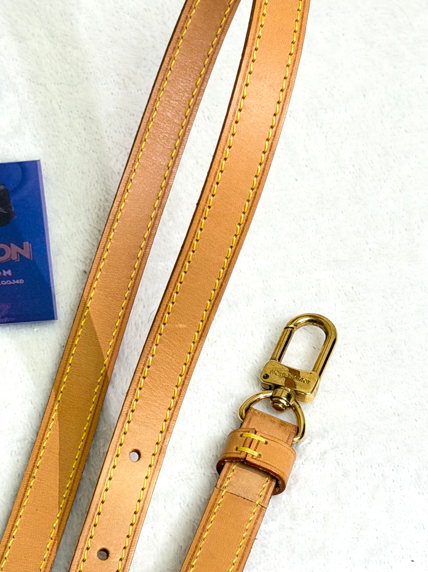 VACHETTA STRAP LOUIS VUITTON