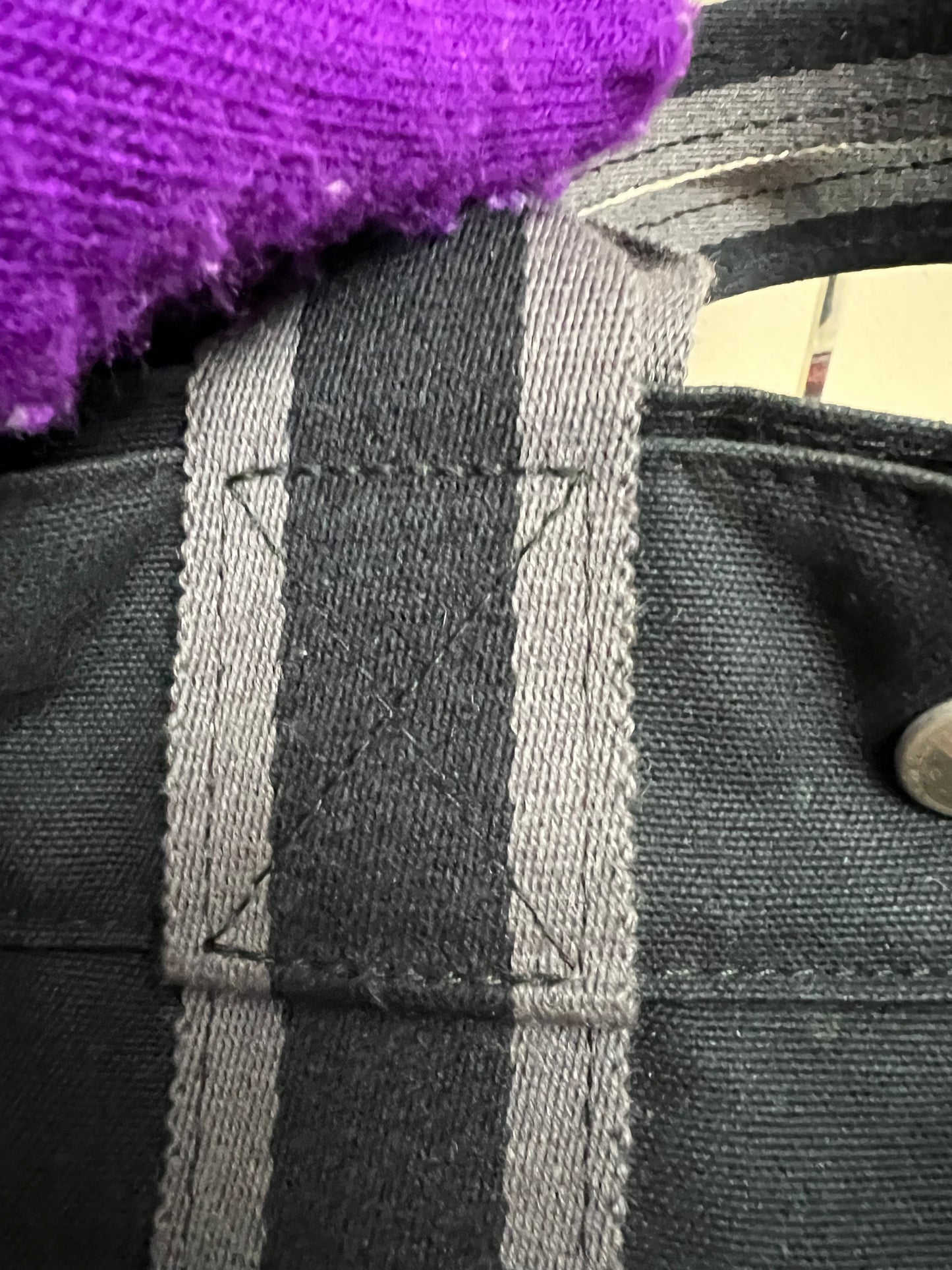 H TOTE SMALL BLACK