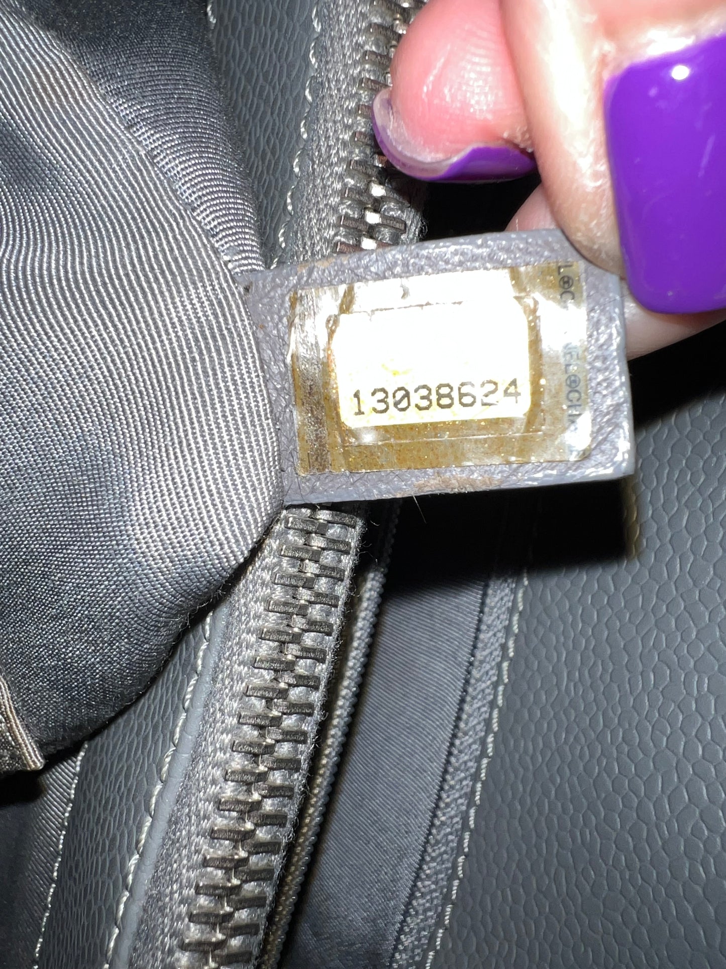 GST GRAY CAVIAR SHW