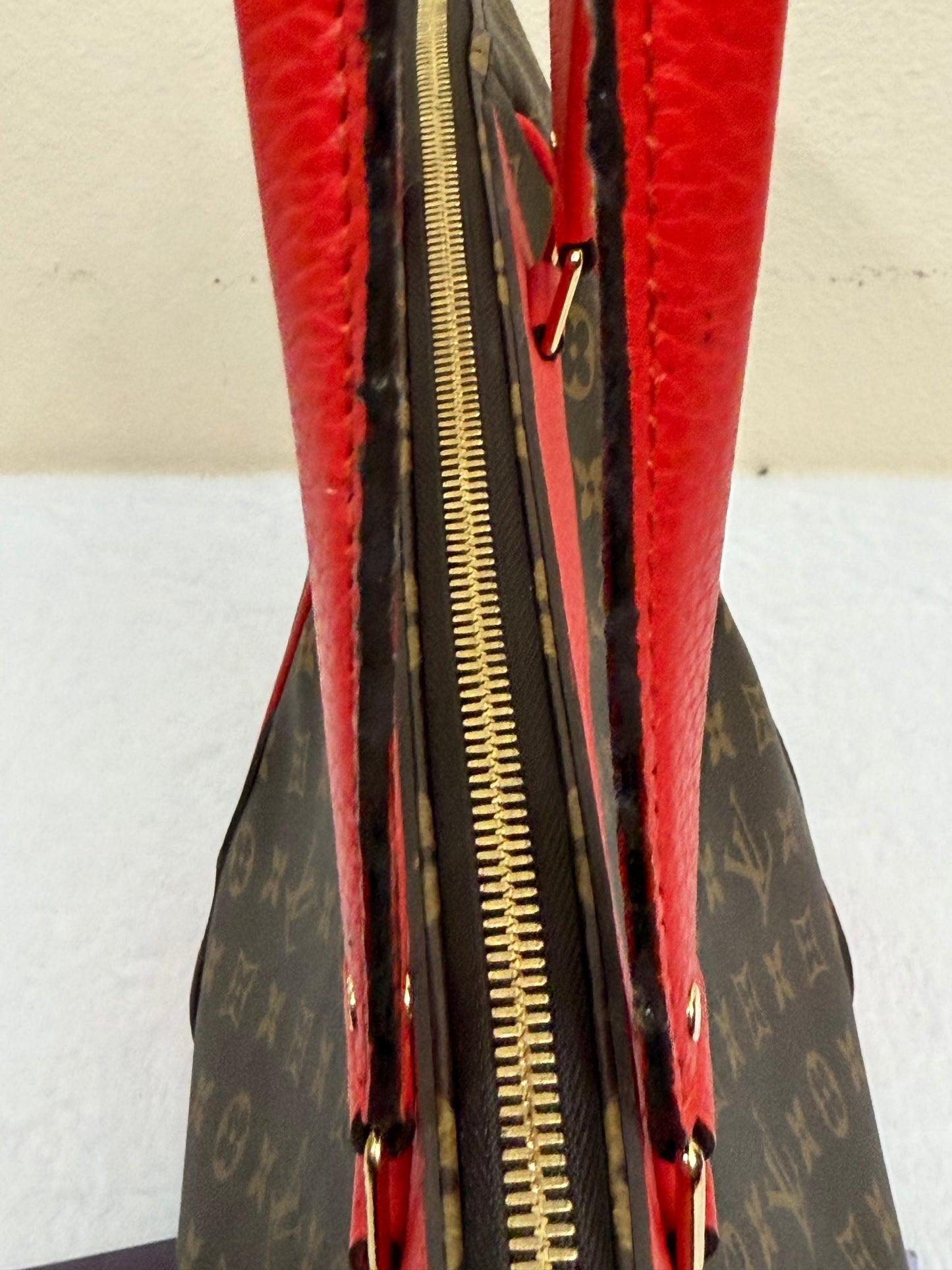 ESTRELA NM MONOGRAM RED