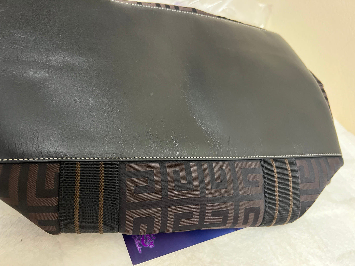 G_I_V_E_N_C_H_Y TOTE