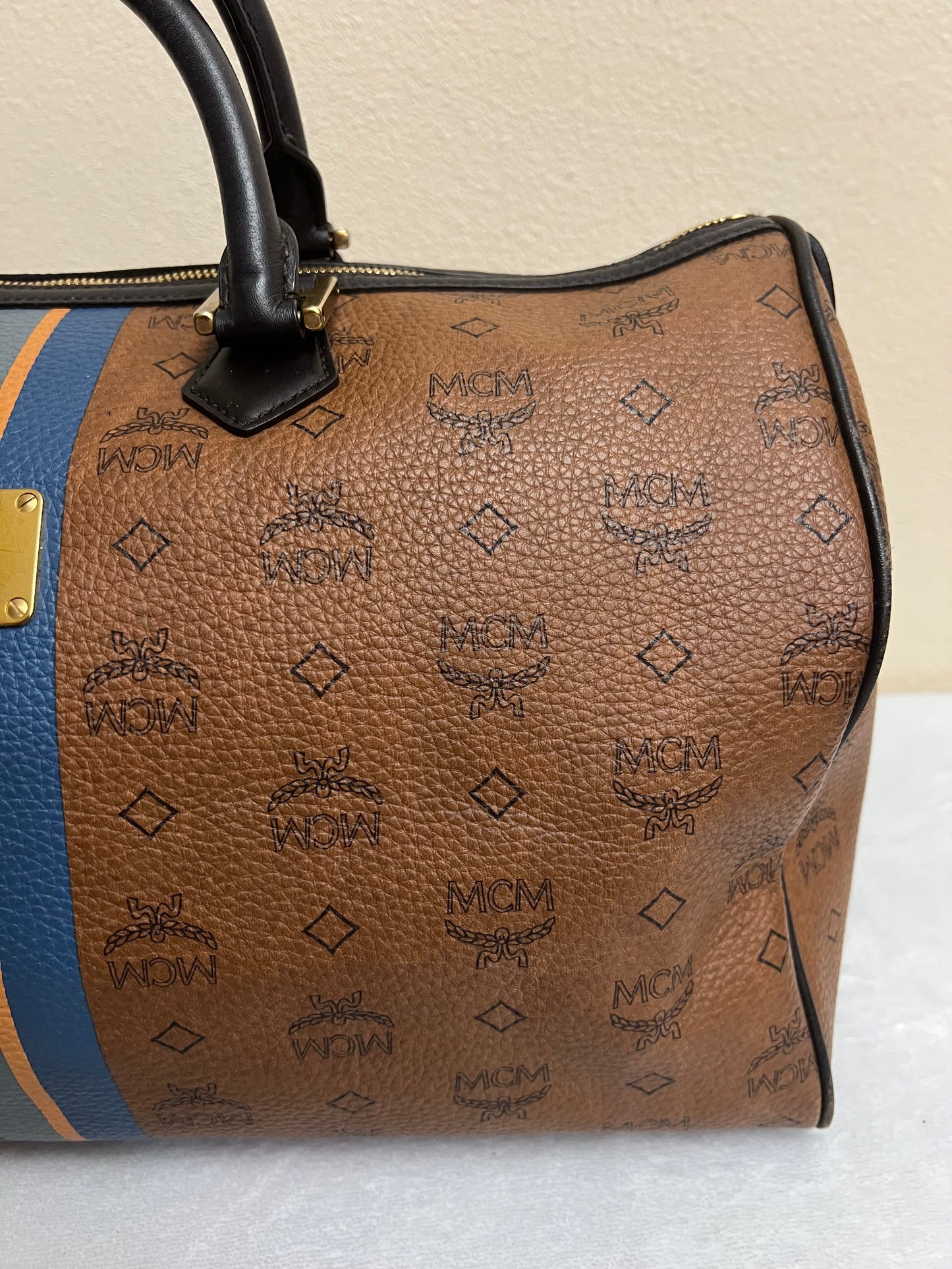 CHOCO DUFFLE 40 w/ BONE