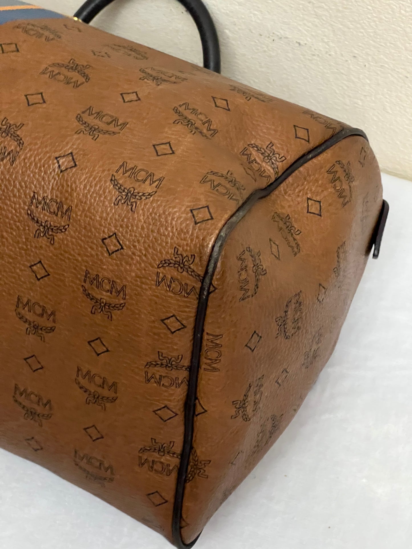 CHOCO DUFFLE 40 w/ BONE