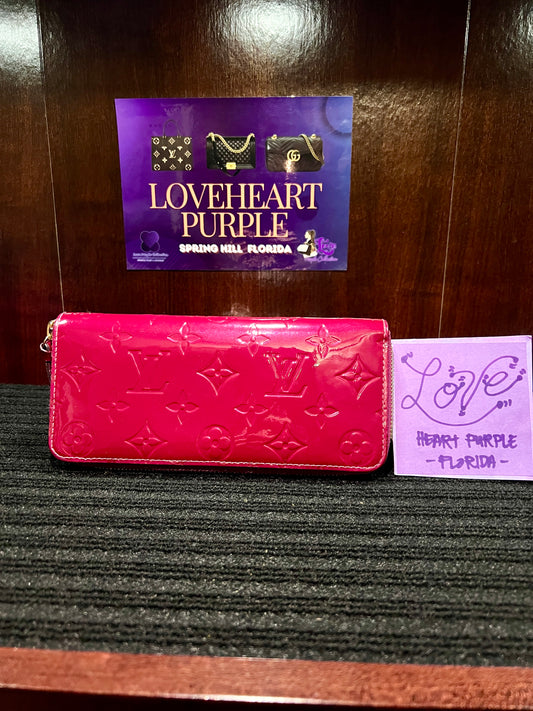 CLEMENCE ZIPPY WALLET