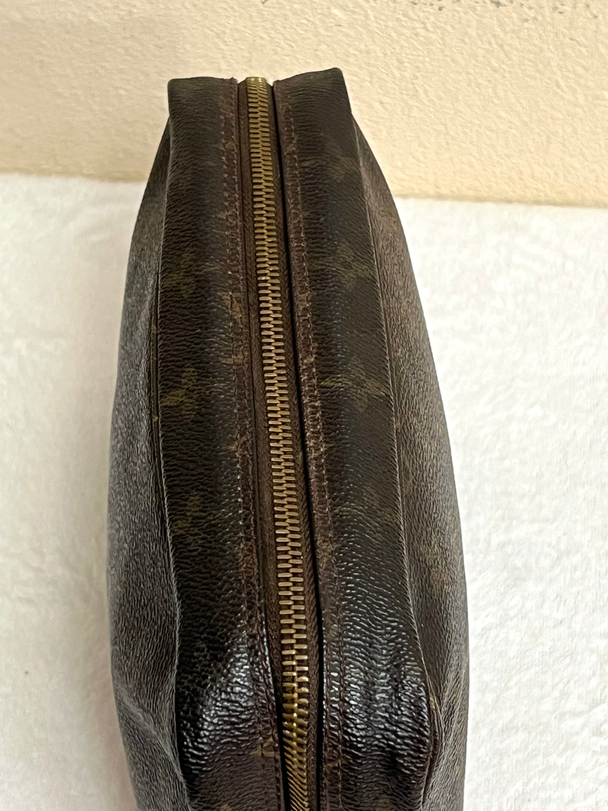 TROUSSE 23 MONO