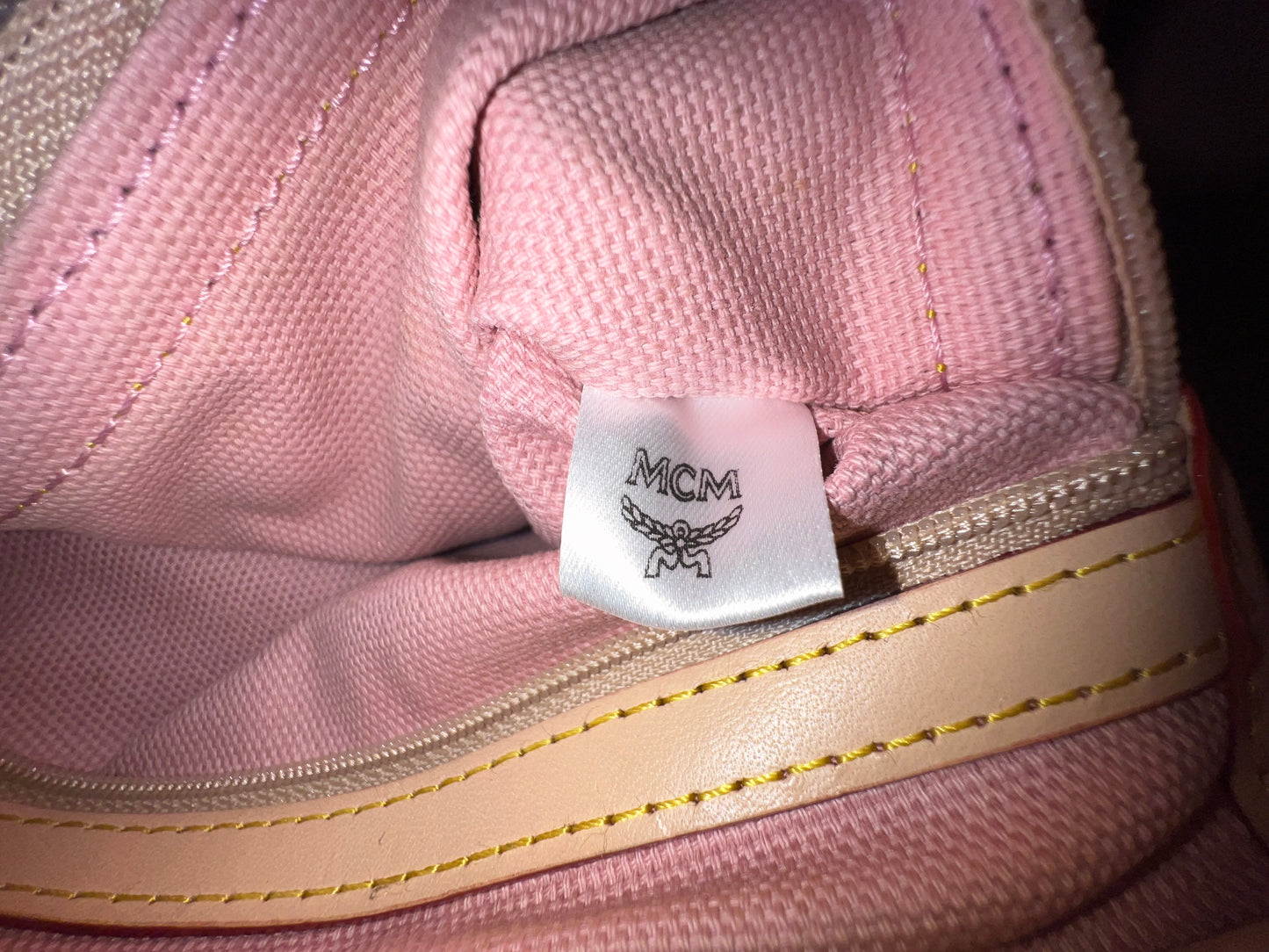 MCM BOSTON WHITE 30