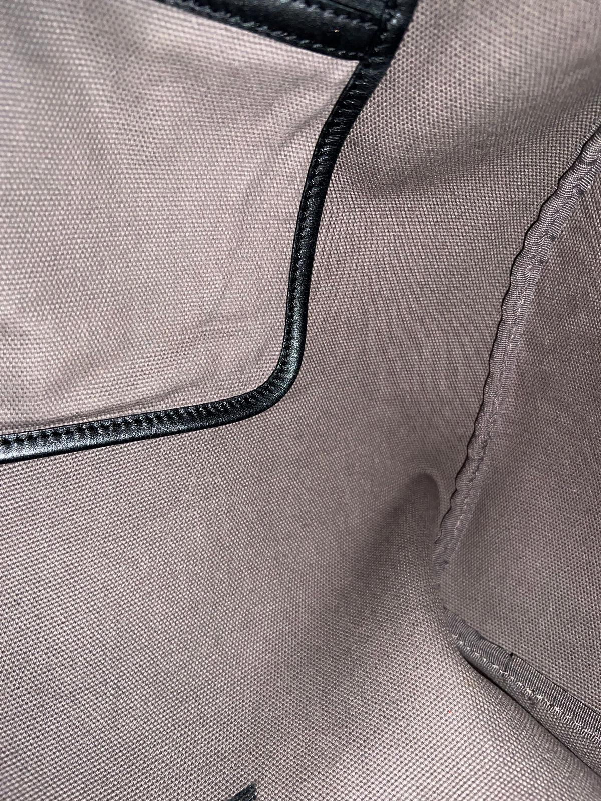 MCM DUFFLE 40 BLACK