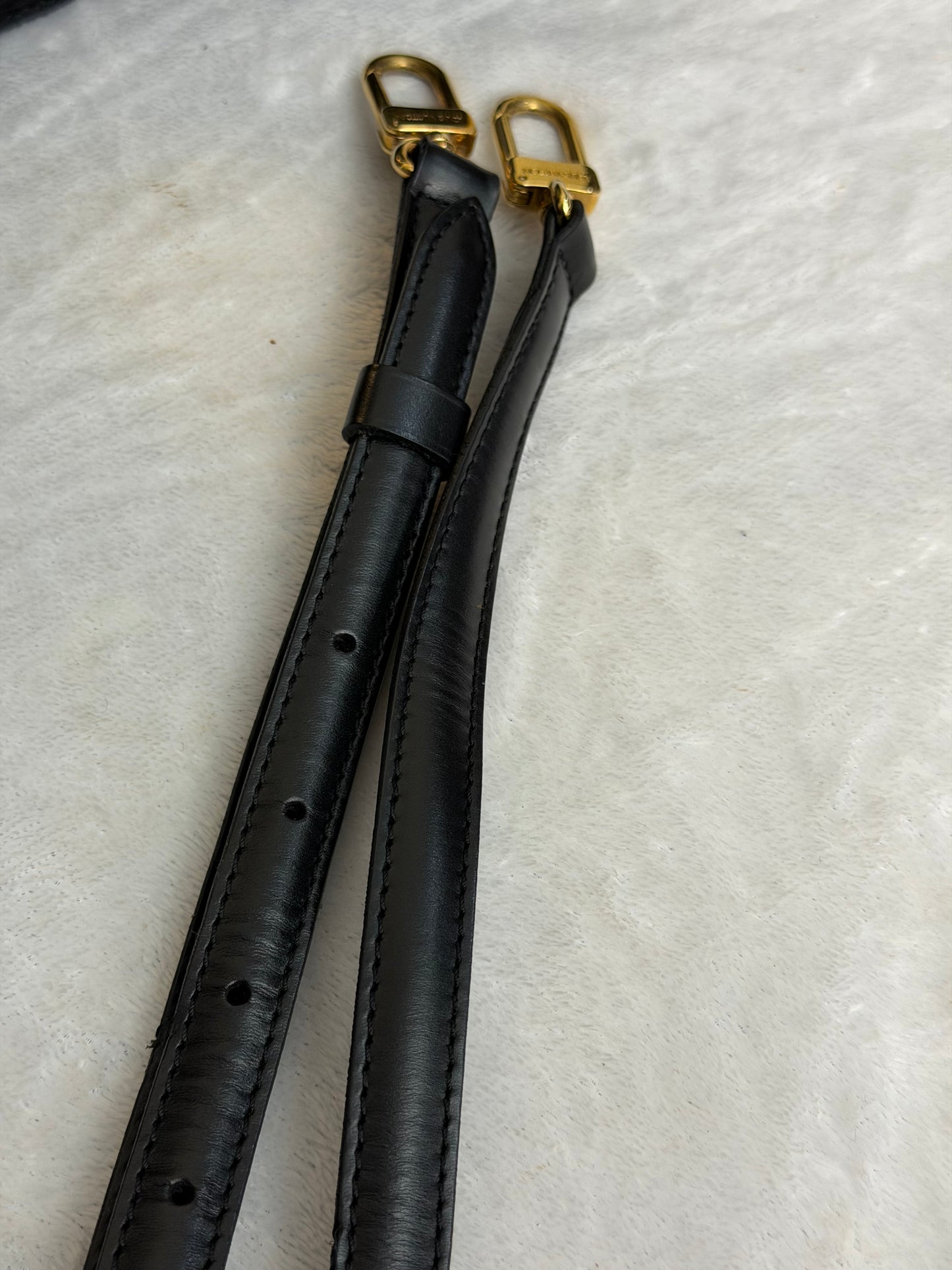MONCEAU NOIR EPI BLACK