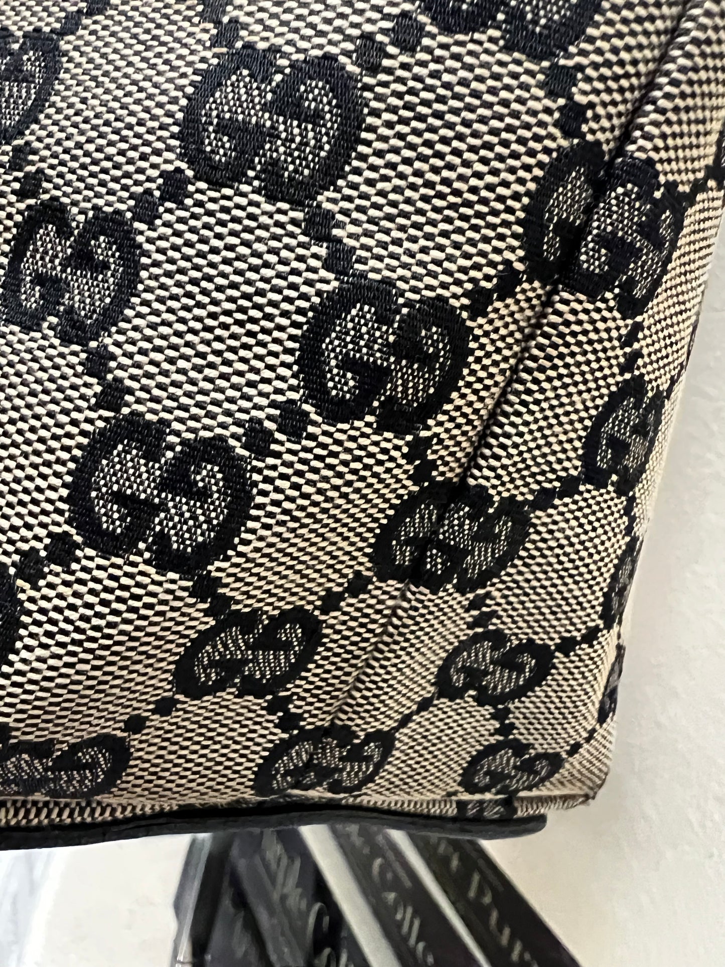 NAVY TOTE