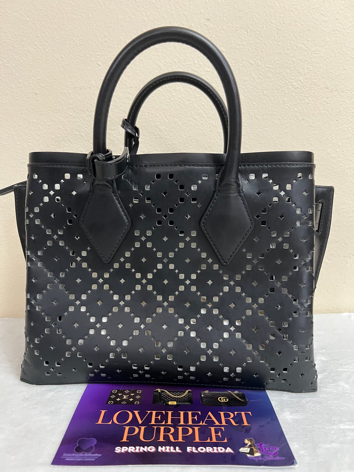 MCM PORFORATED TOTE BLACK