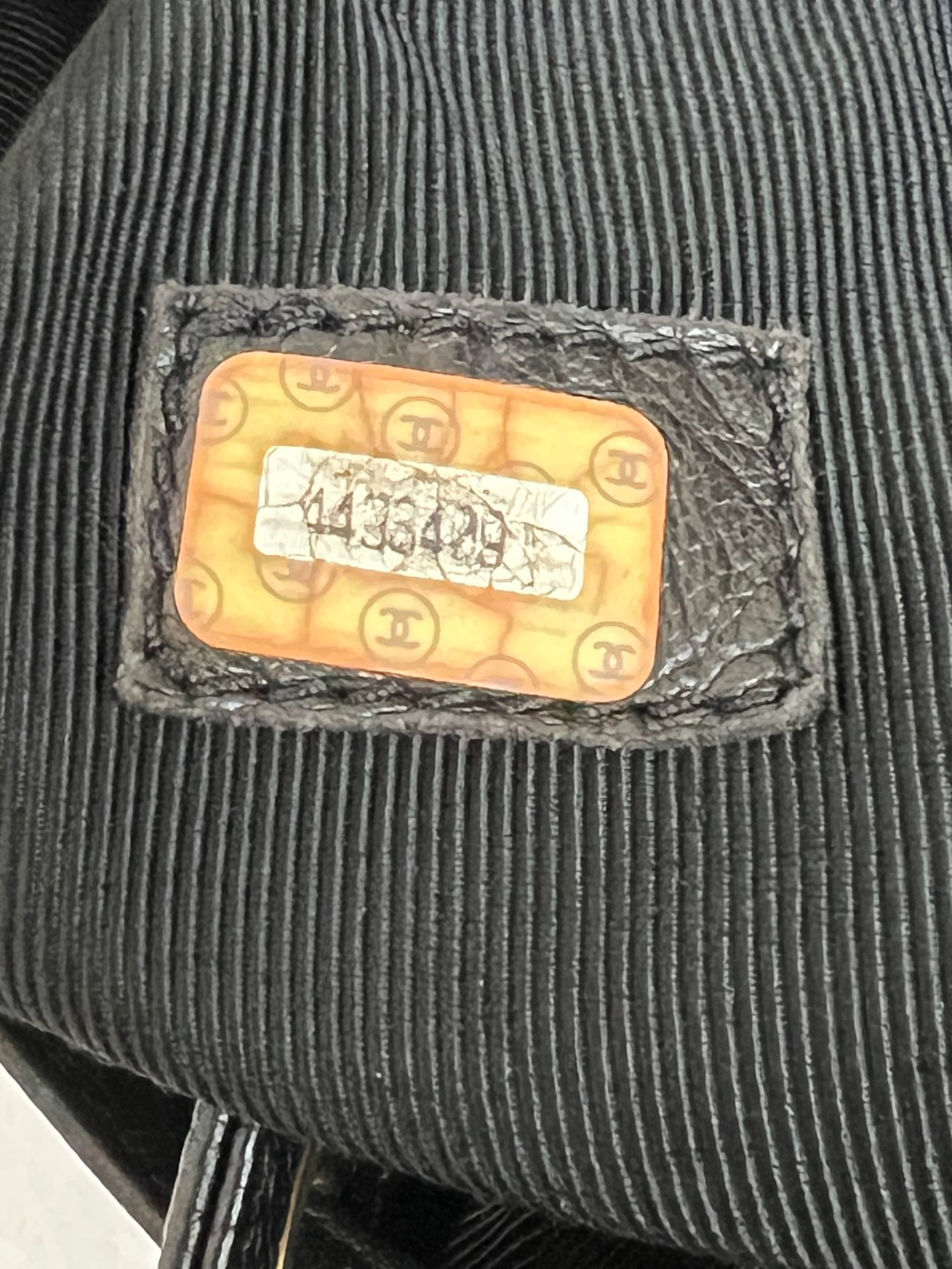 BUCKET CAVIAR GHW