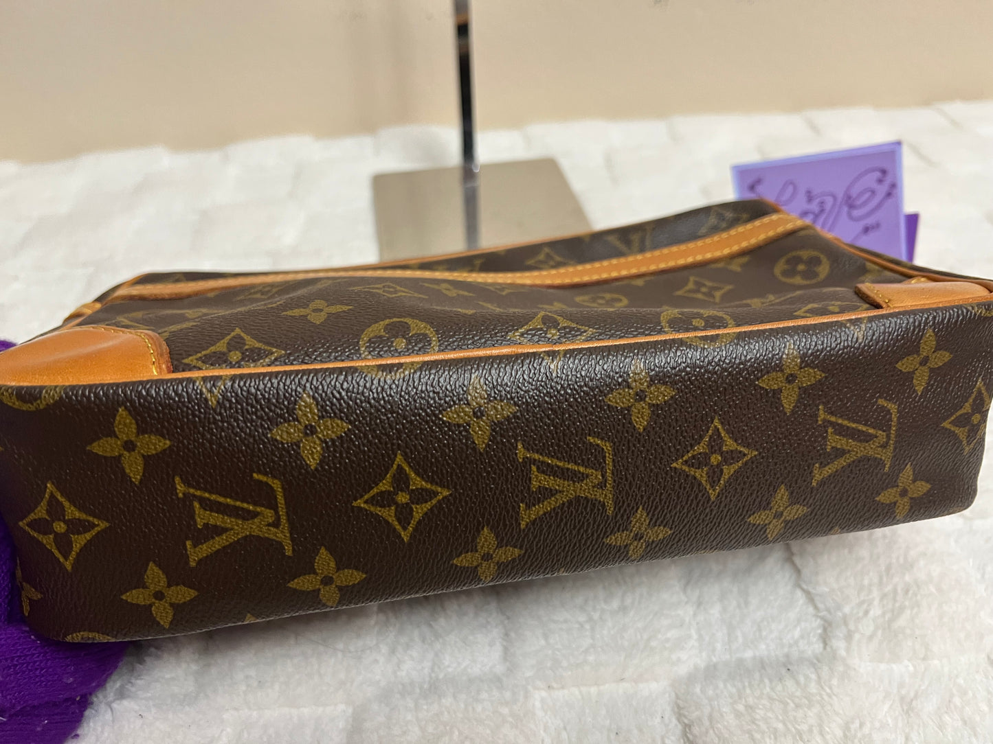 COMPIEGNE 28 CLUTCH